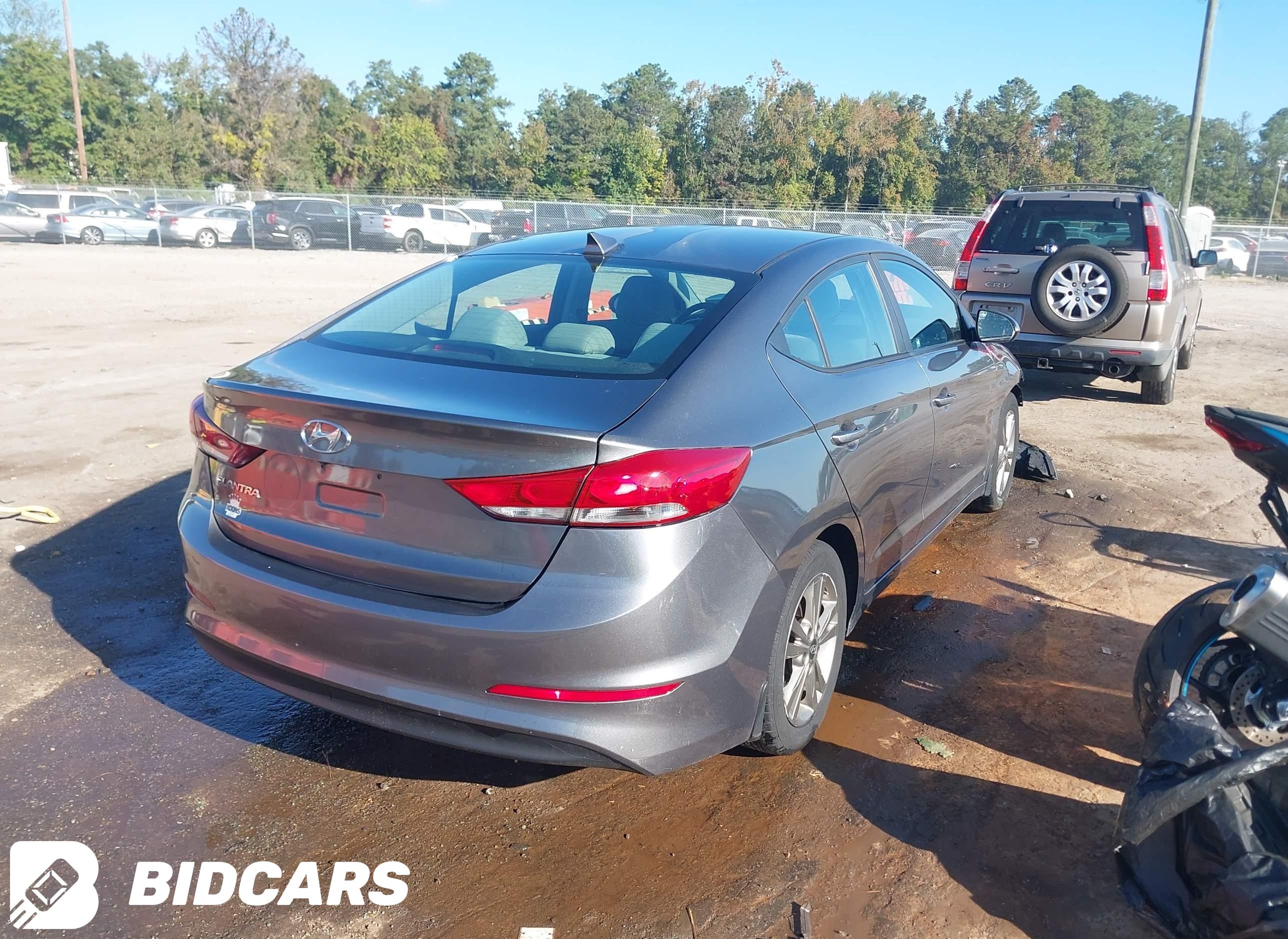 2018 Hyundai Elantra, Sel