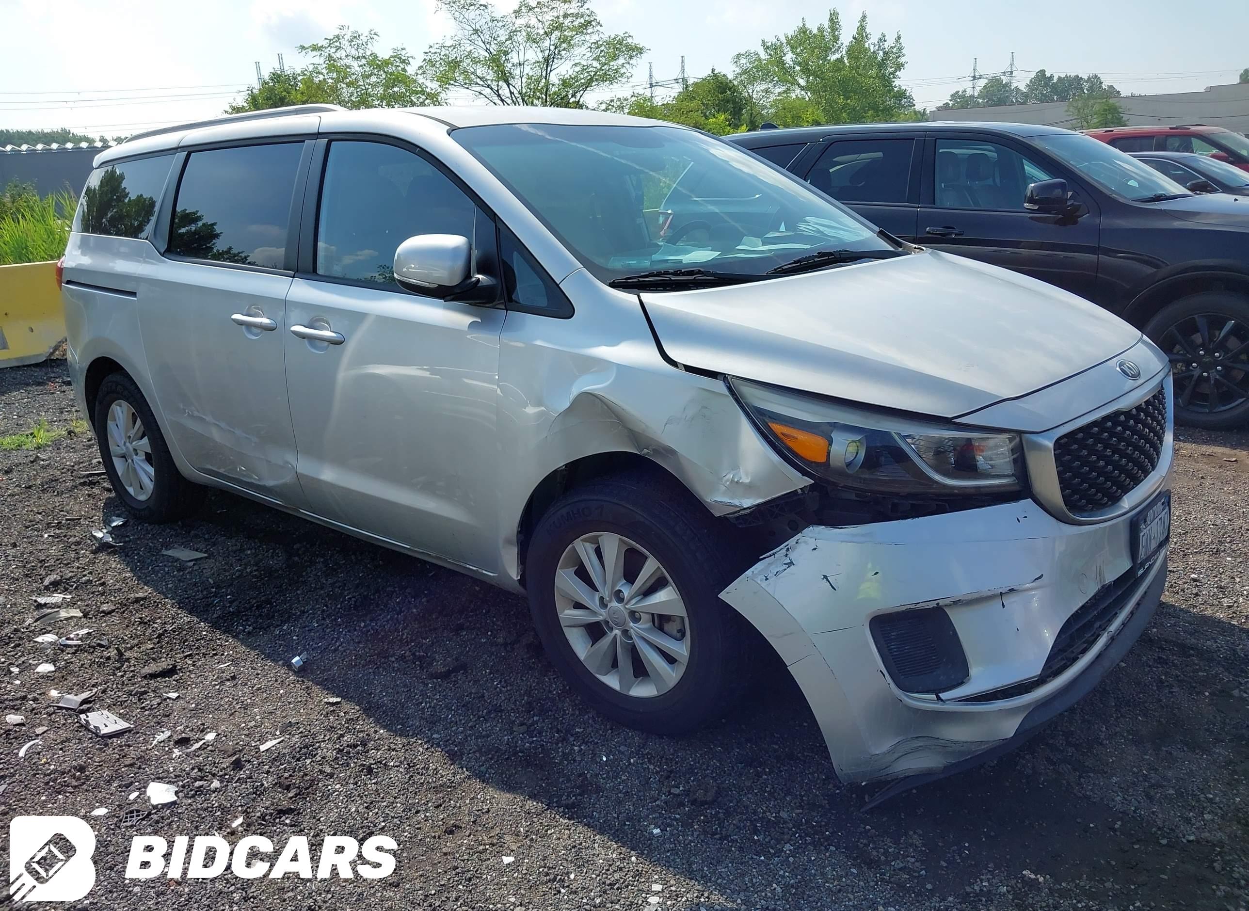 2015 KIA Sedona, LX