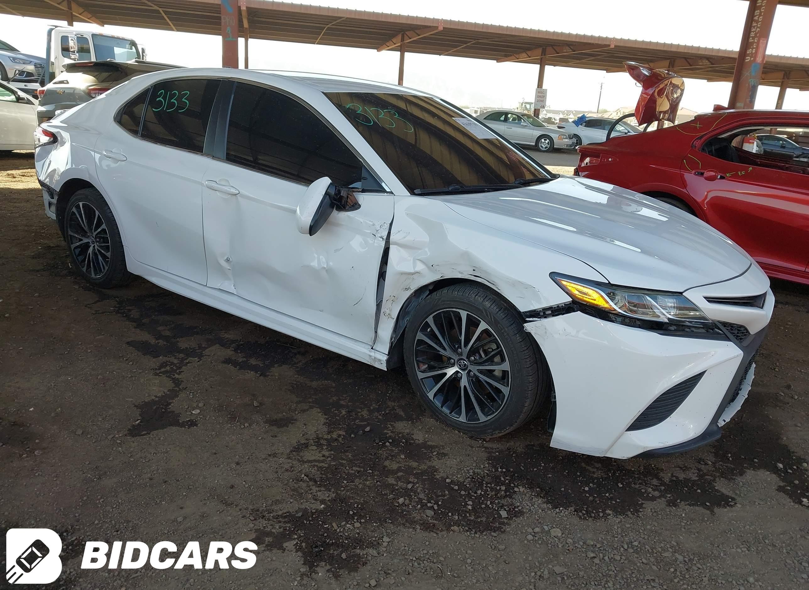 2019 Toyota Camry, SE