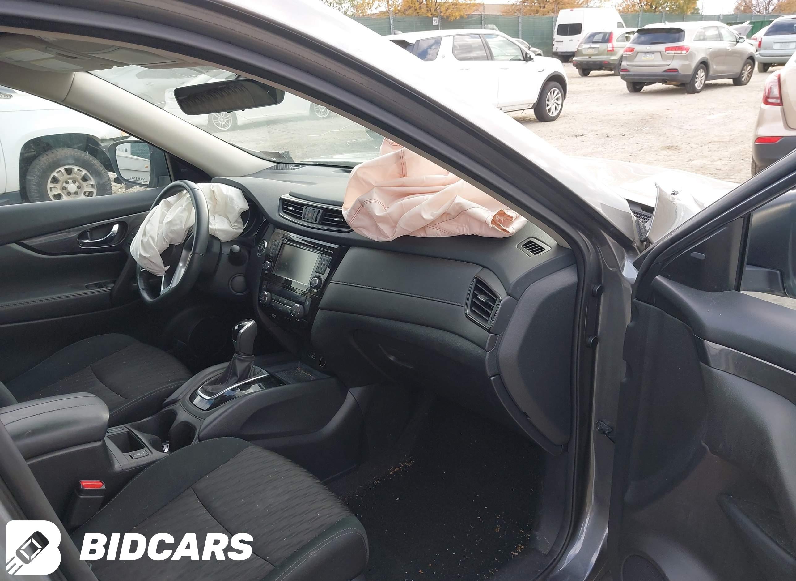 2018 Nissan Rogue, SV