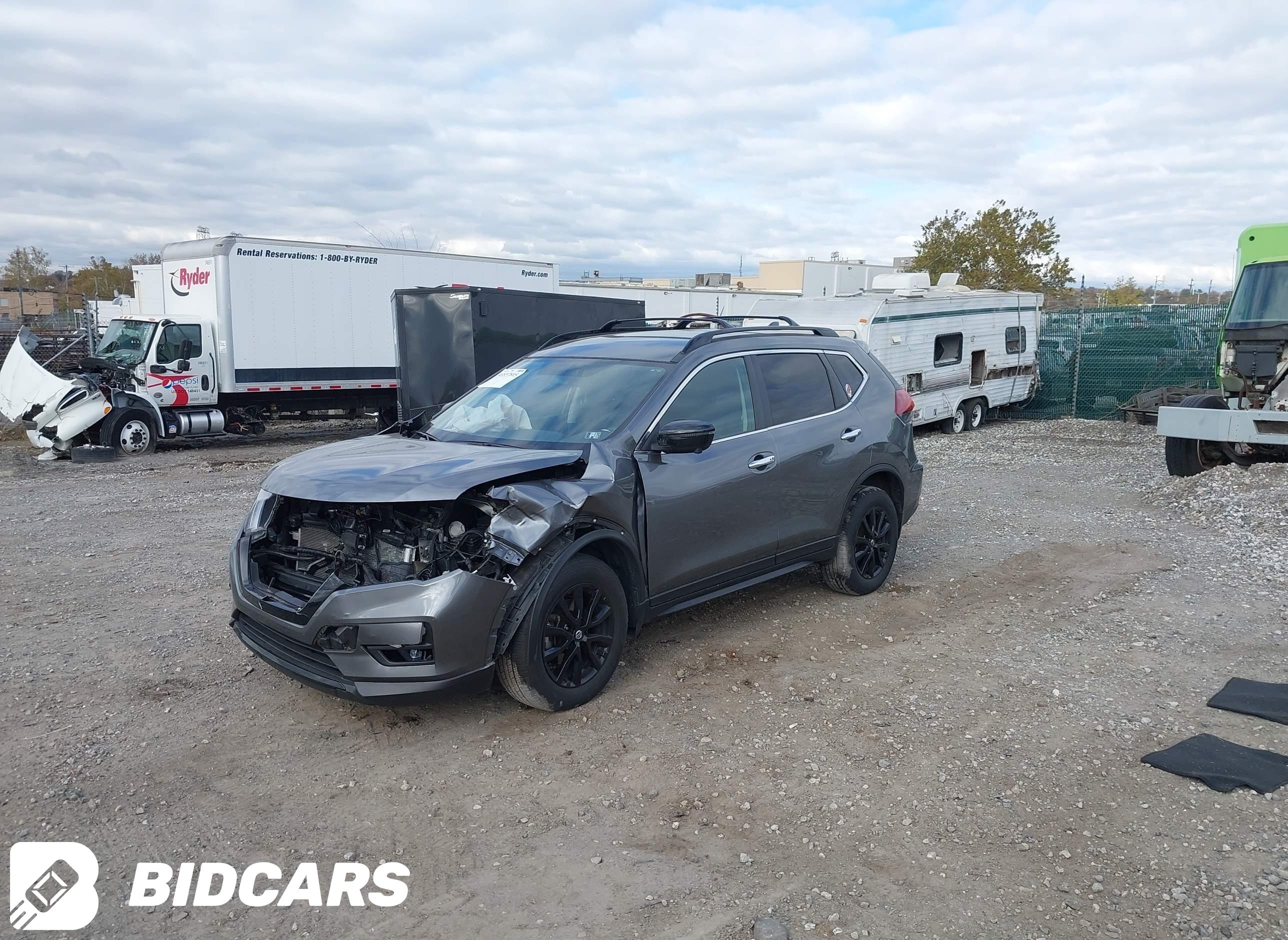 2018 Nissan Rogue, SV