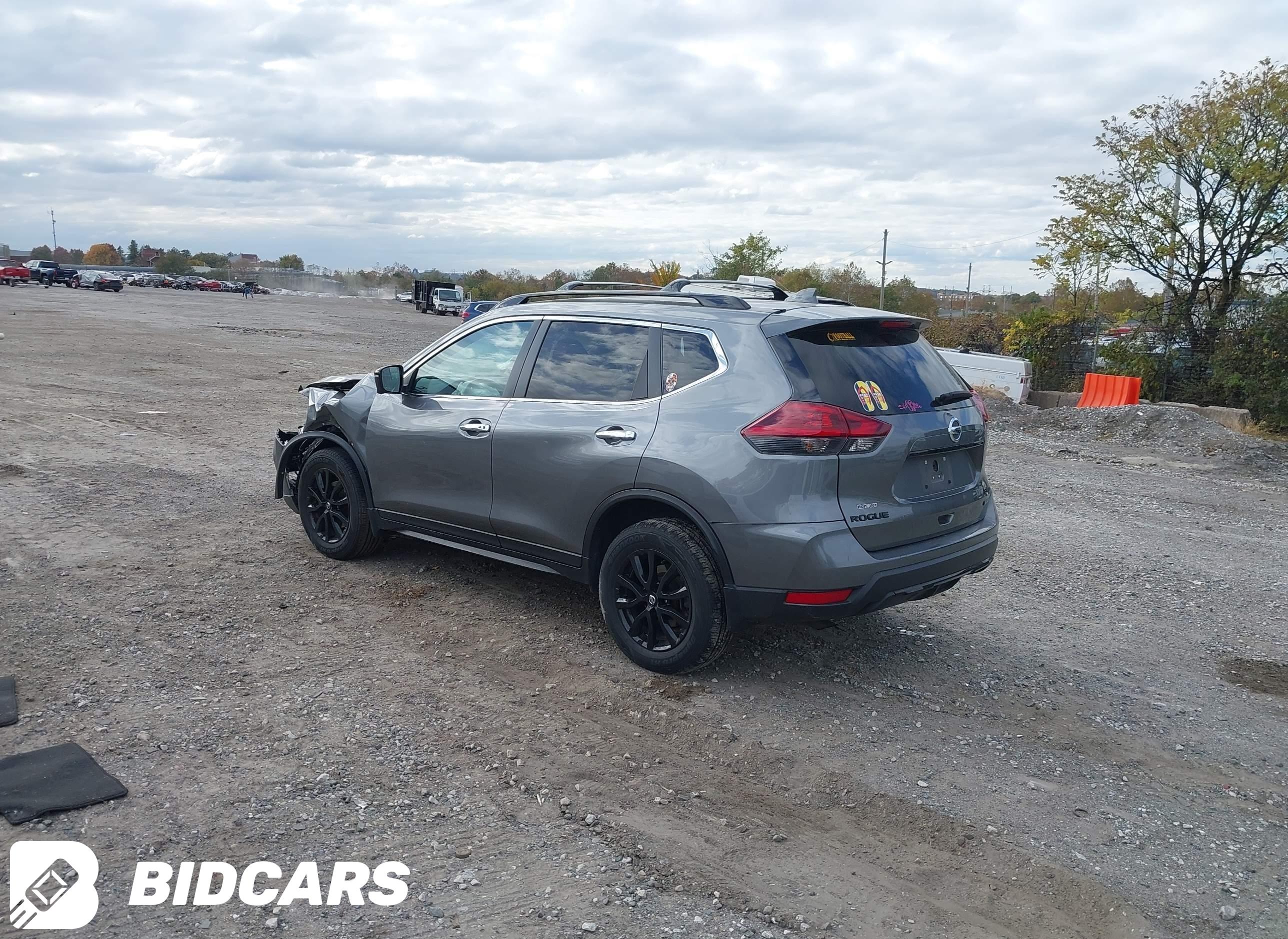 2018 Nissan Rogue, SV