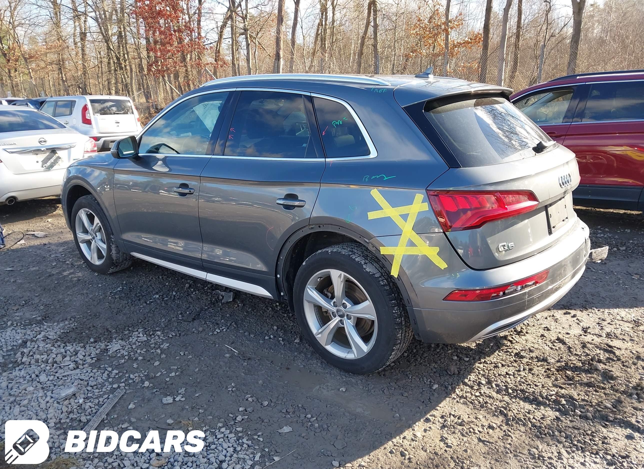 2020 Audi Q5, Premium Plus 45...