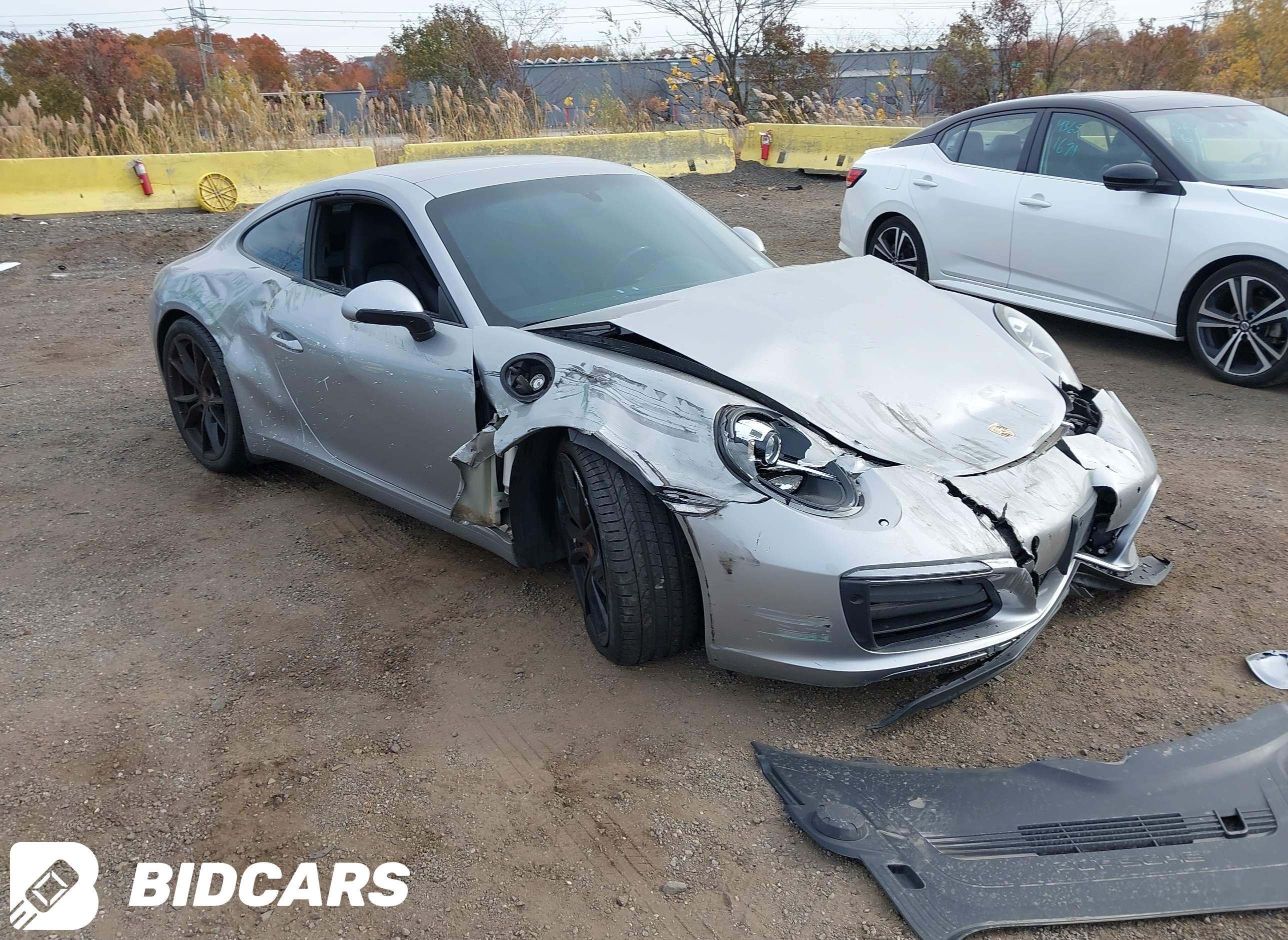 2017 Porsche 911, Carrera