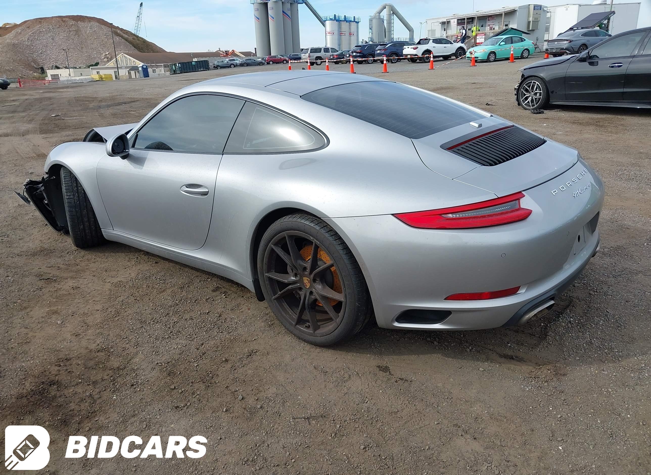 2017 Porsche 911, Carrera