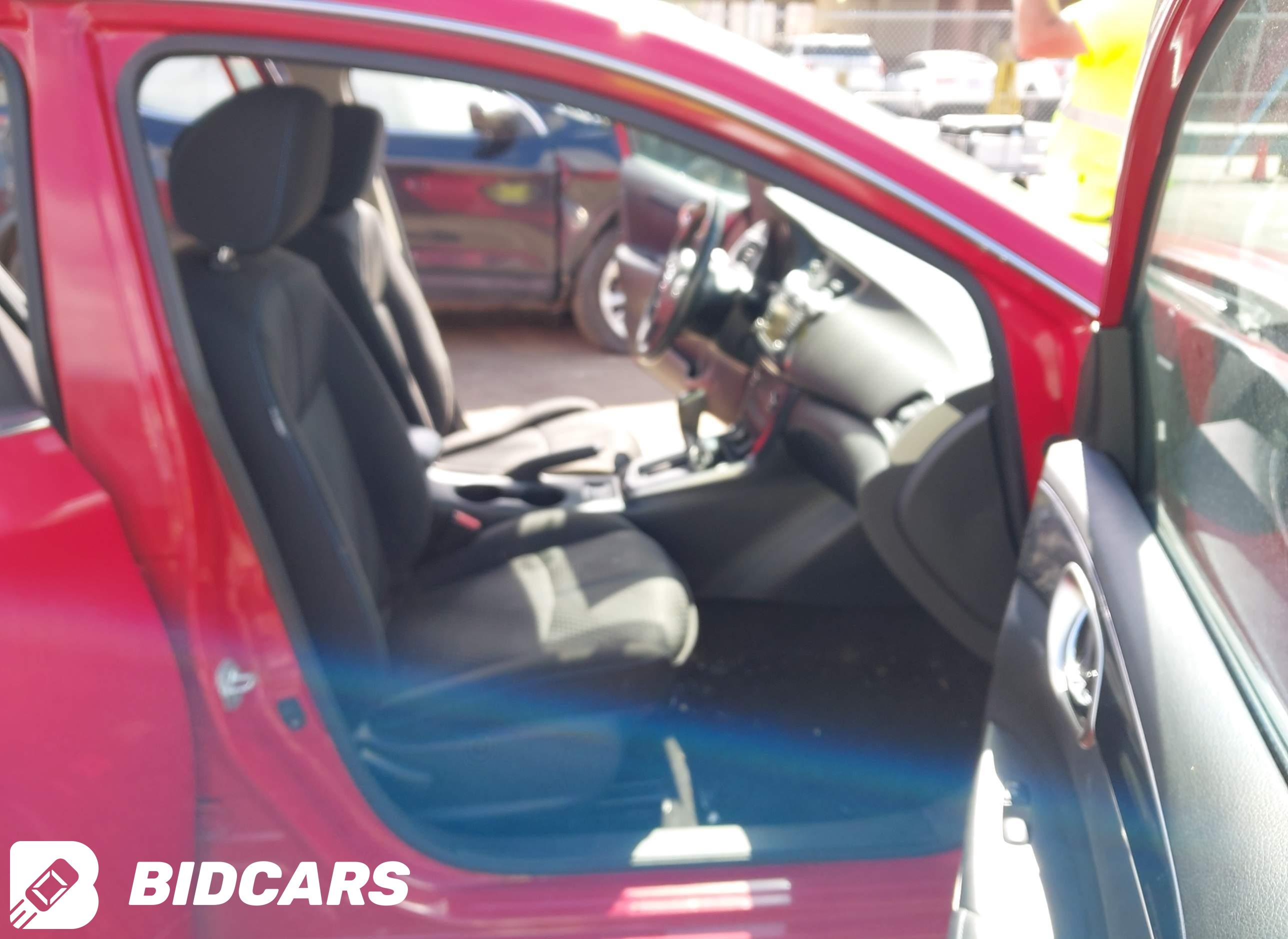 2017 Nissan Sentra, SR