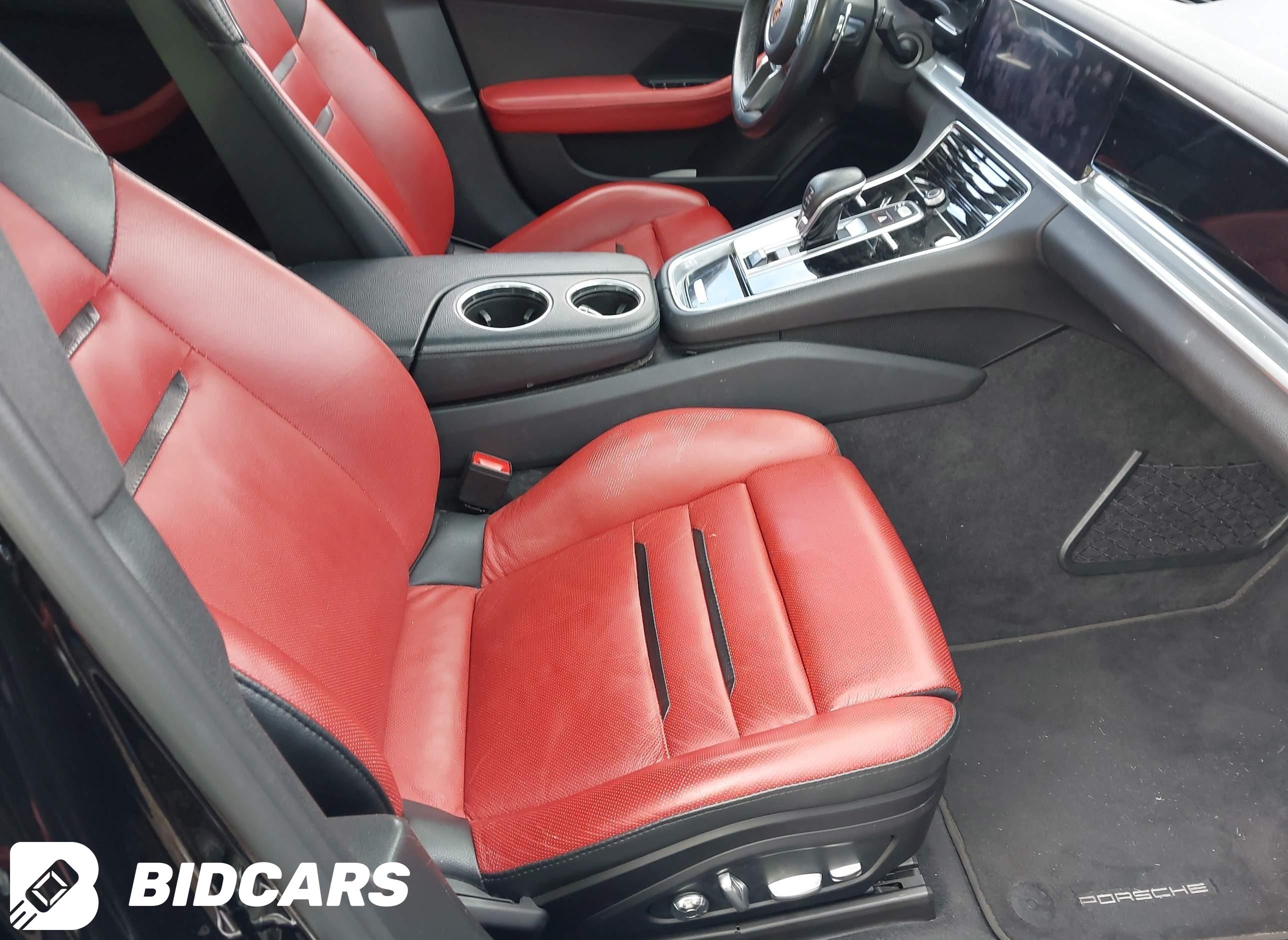 2019 Porsche Panamera, 4