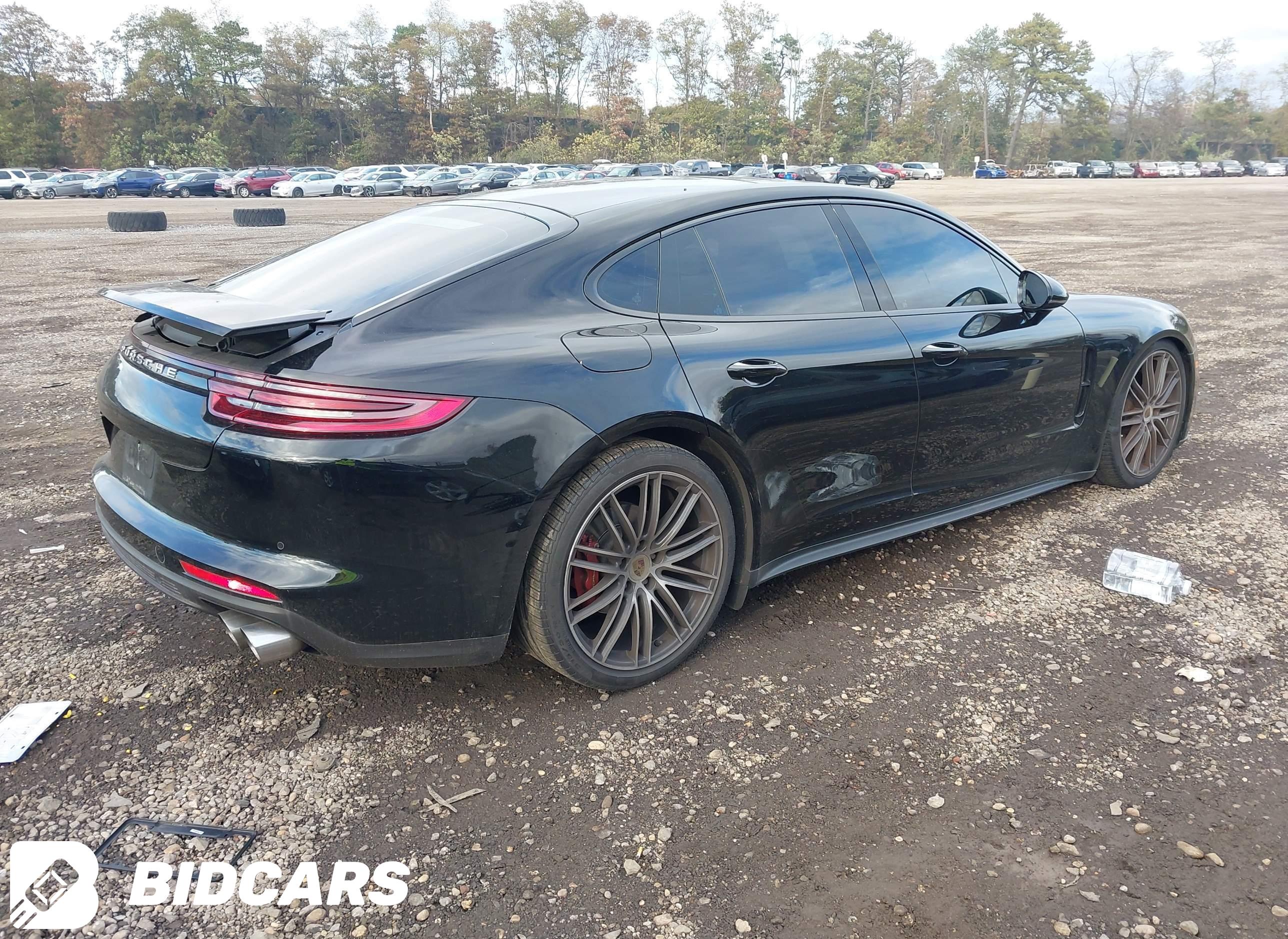 2019 Porsche Panamera, 4