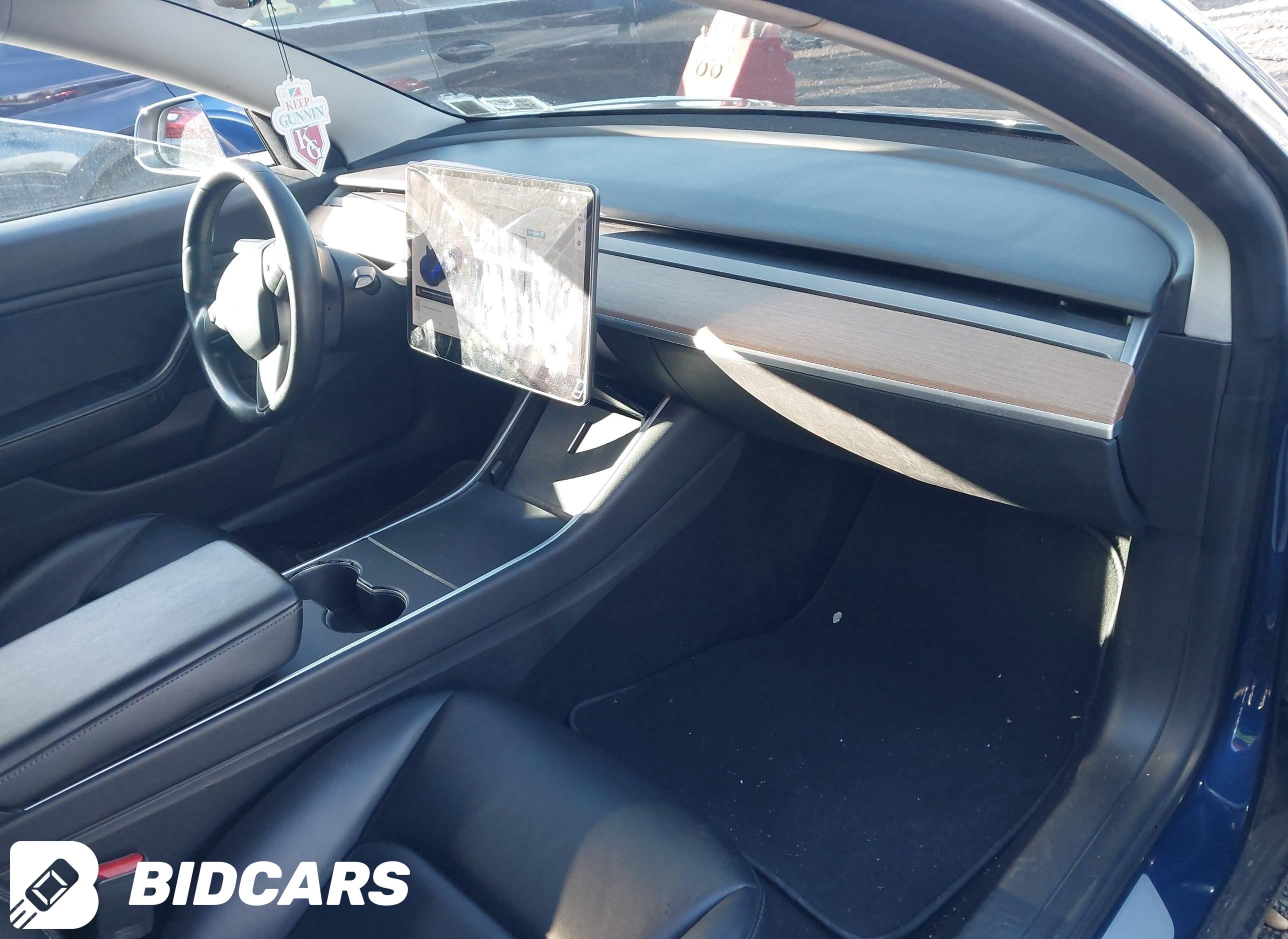 2019 Tesla Model 3, Long Rang...