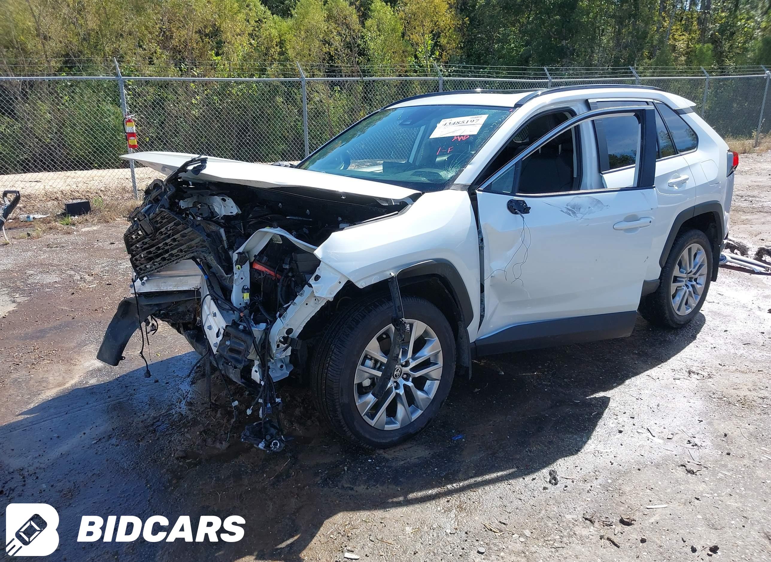 2024 Toyota RAV4, Xle Premium