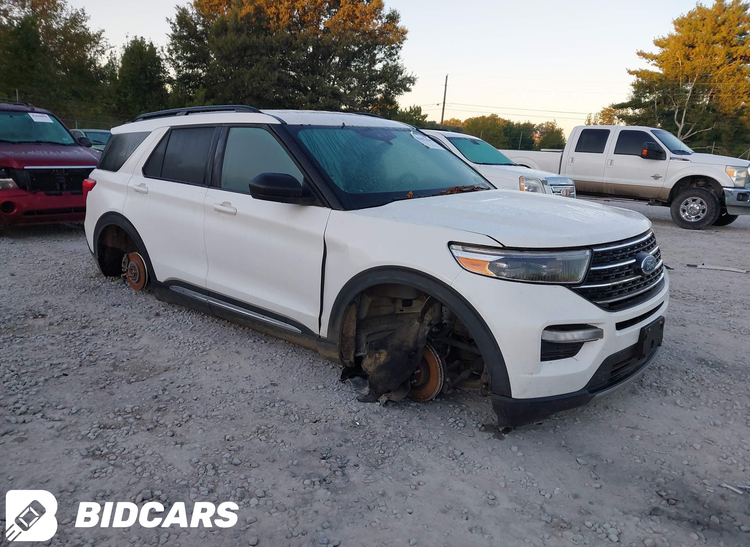 2020 Ford Explorer, Xlt