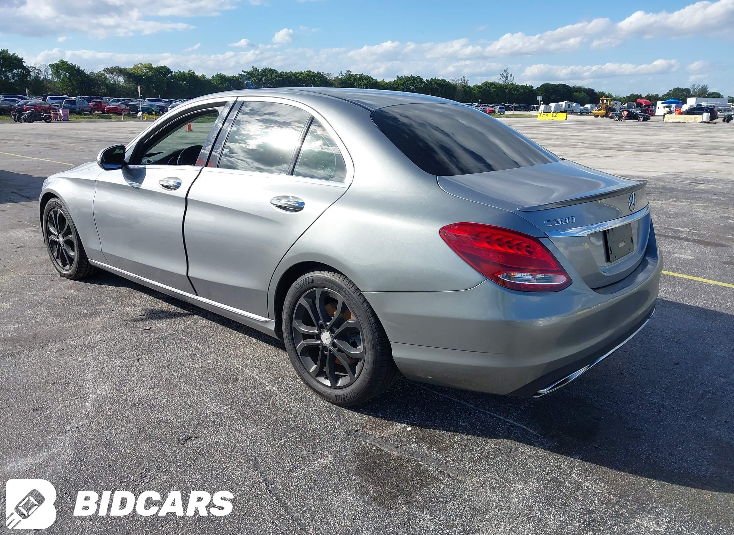 2015 Mercedes-Benz C 300, Lux...