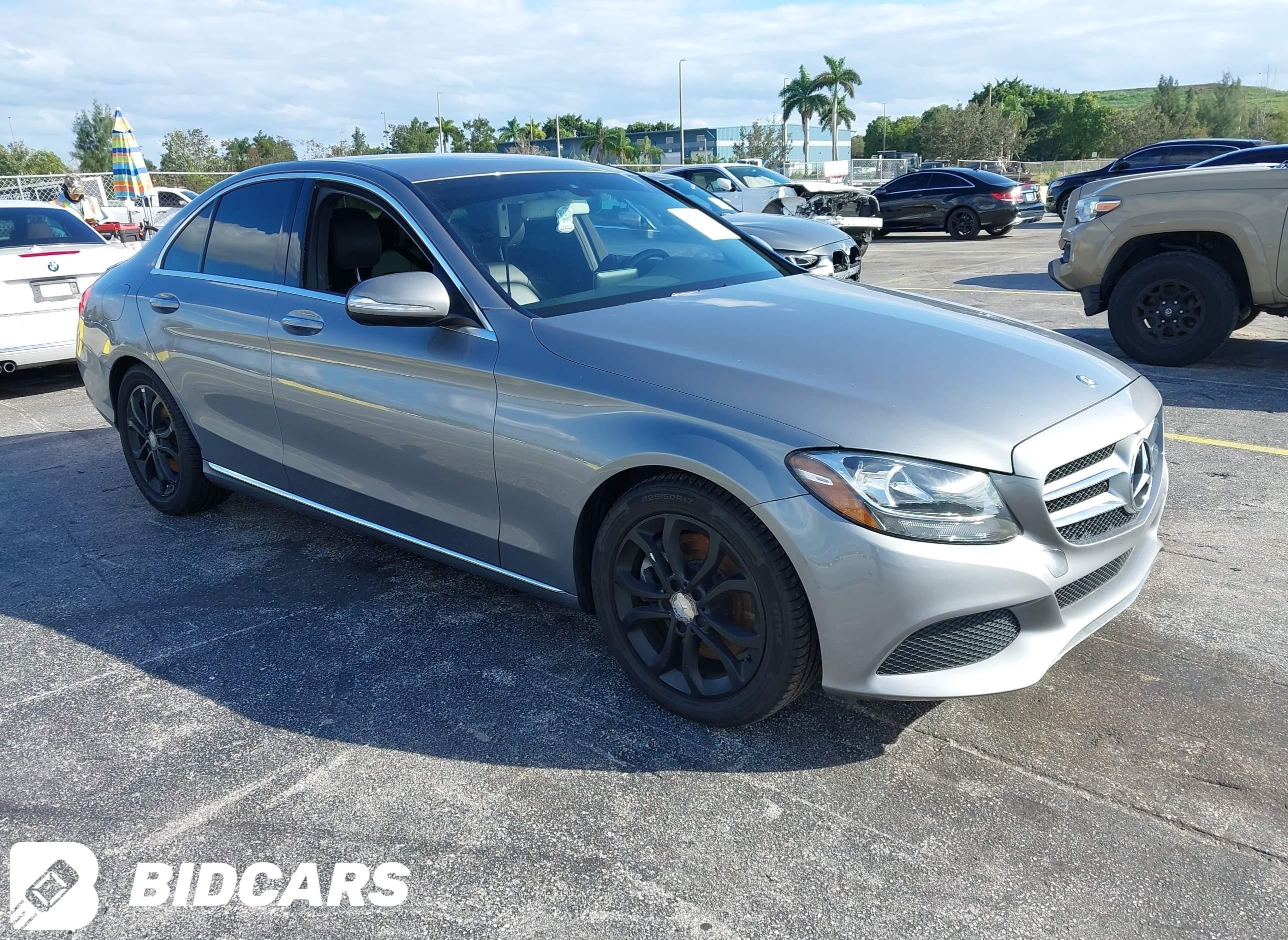 2015 Mercedes-Benz C 300, Lux...