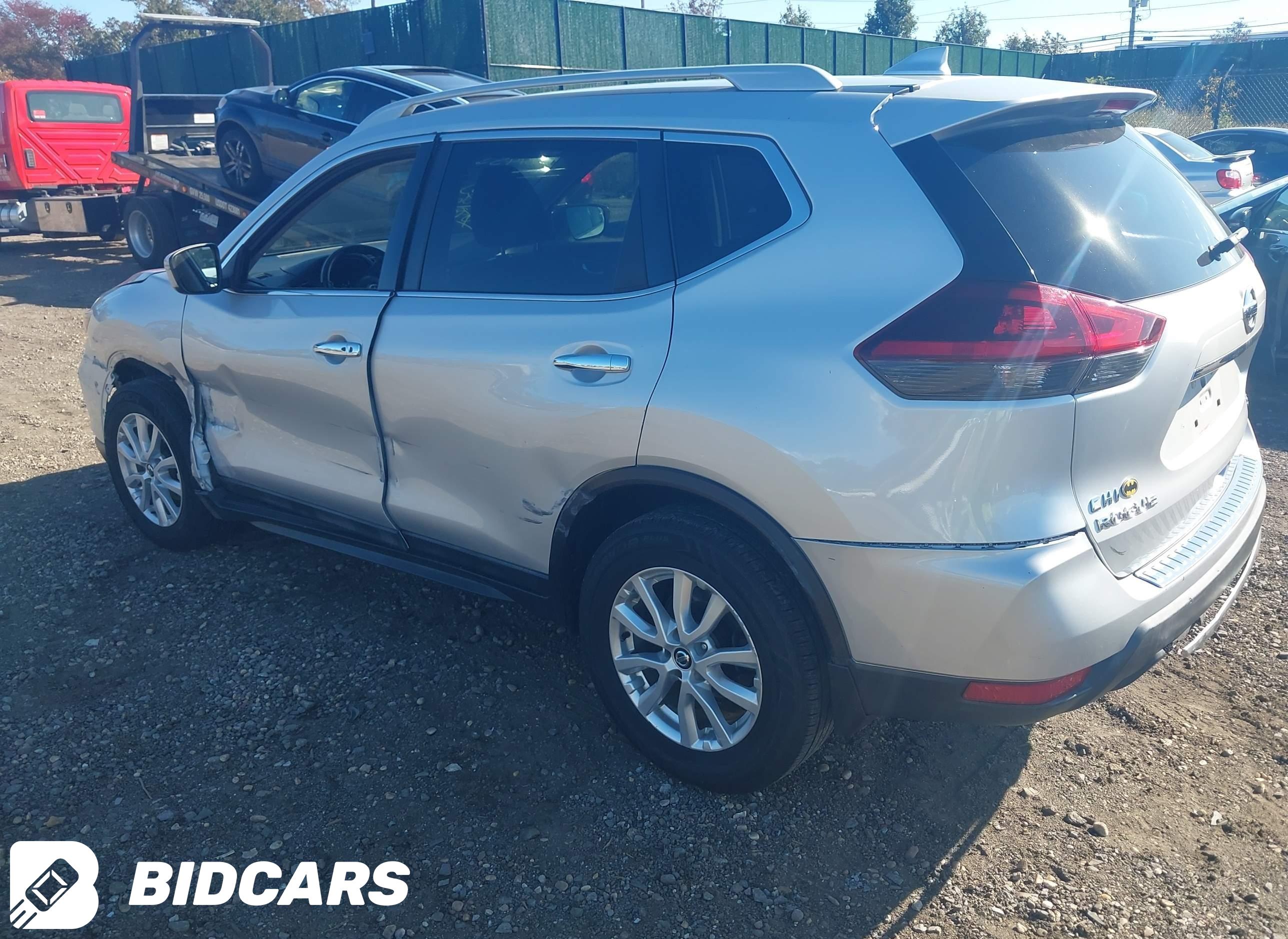 2018 Nissan Rogue, SV