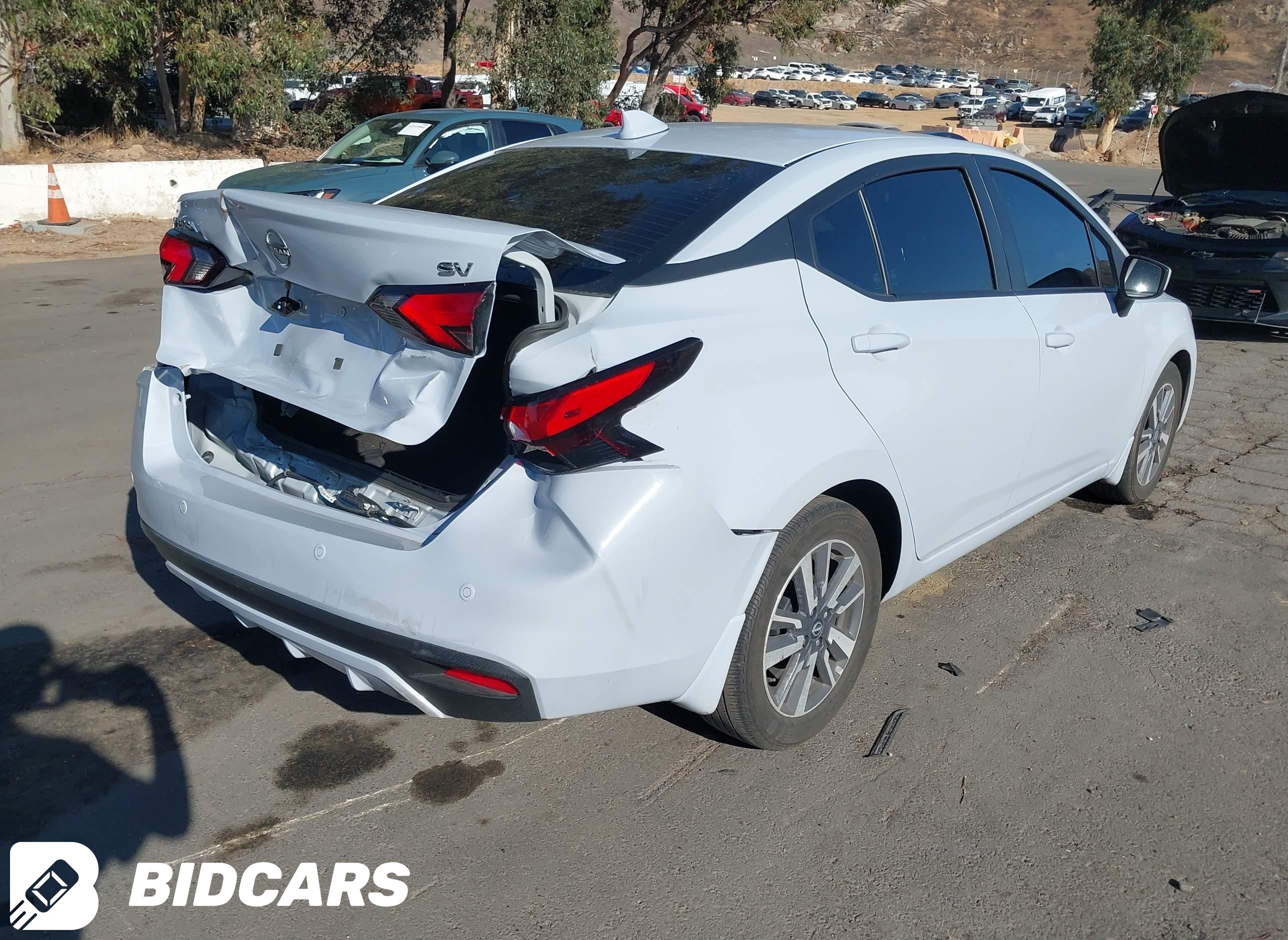 2024 Nissan Versa, 1.6 SV