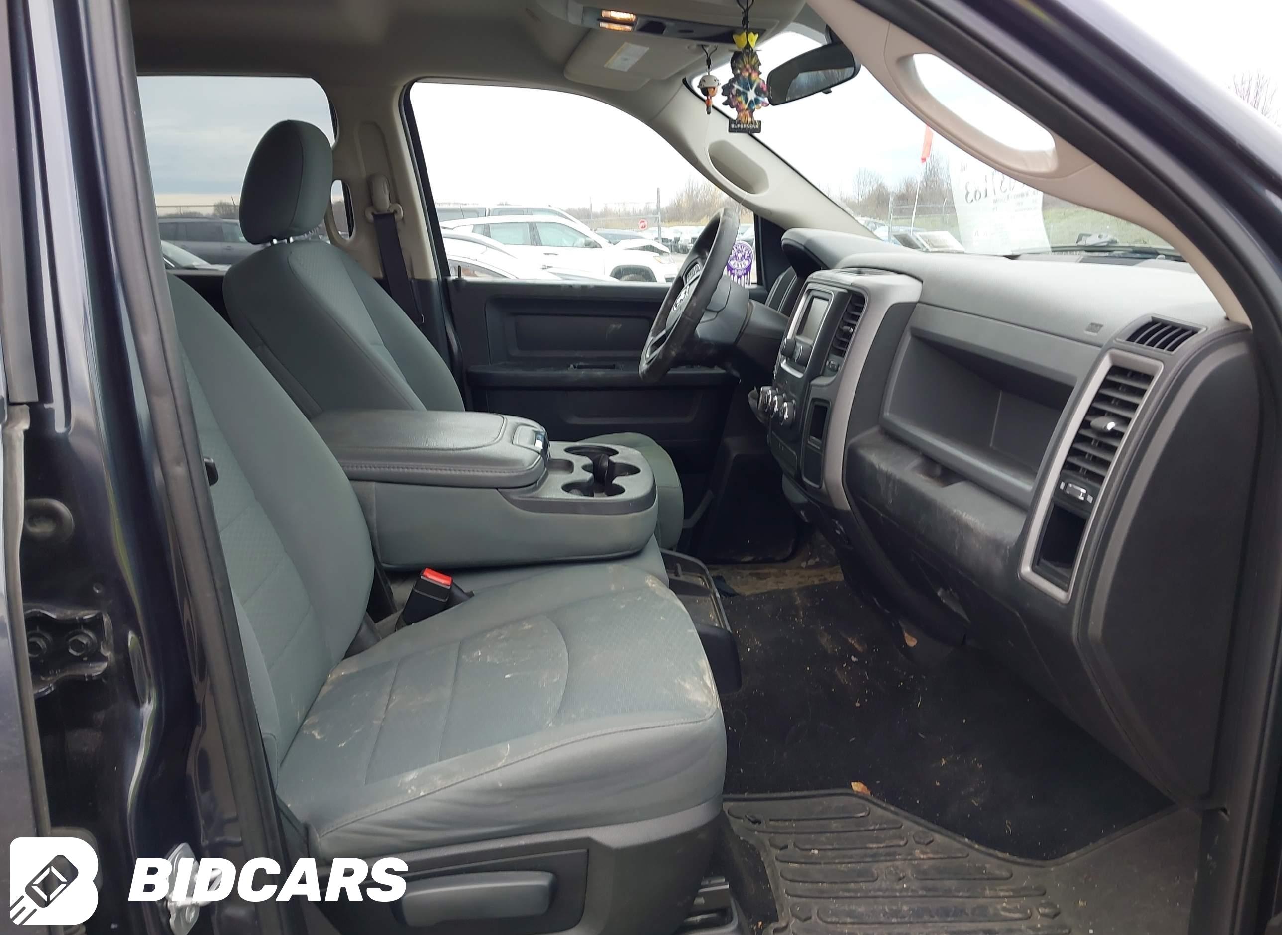 2017 RAM 1500, Tradesman  4X4...