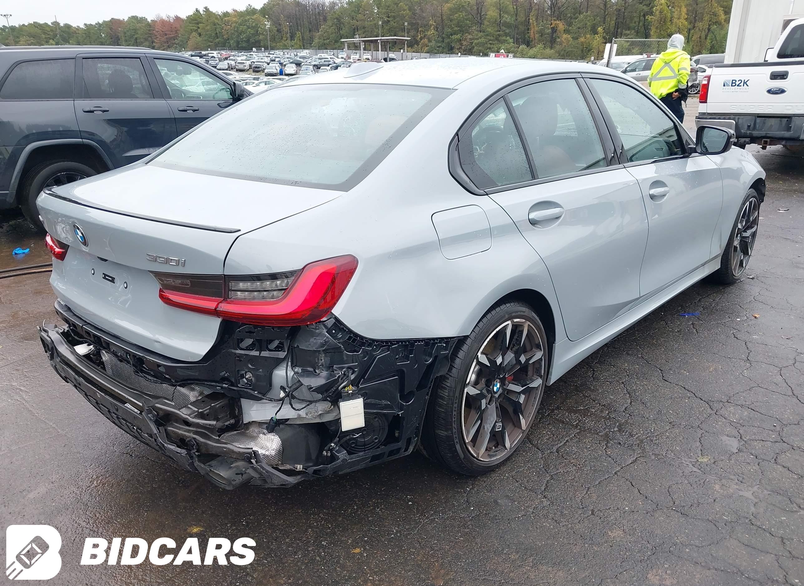 2025 BMW 3 Series, 330I Xdrive