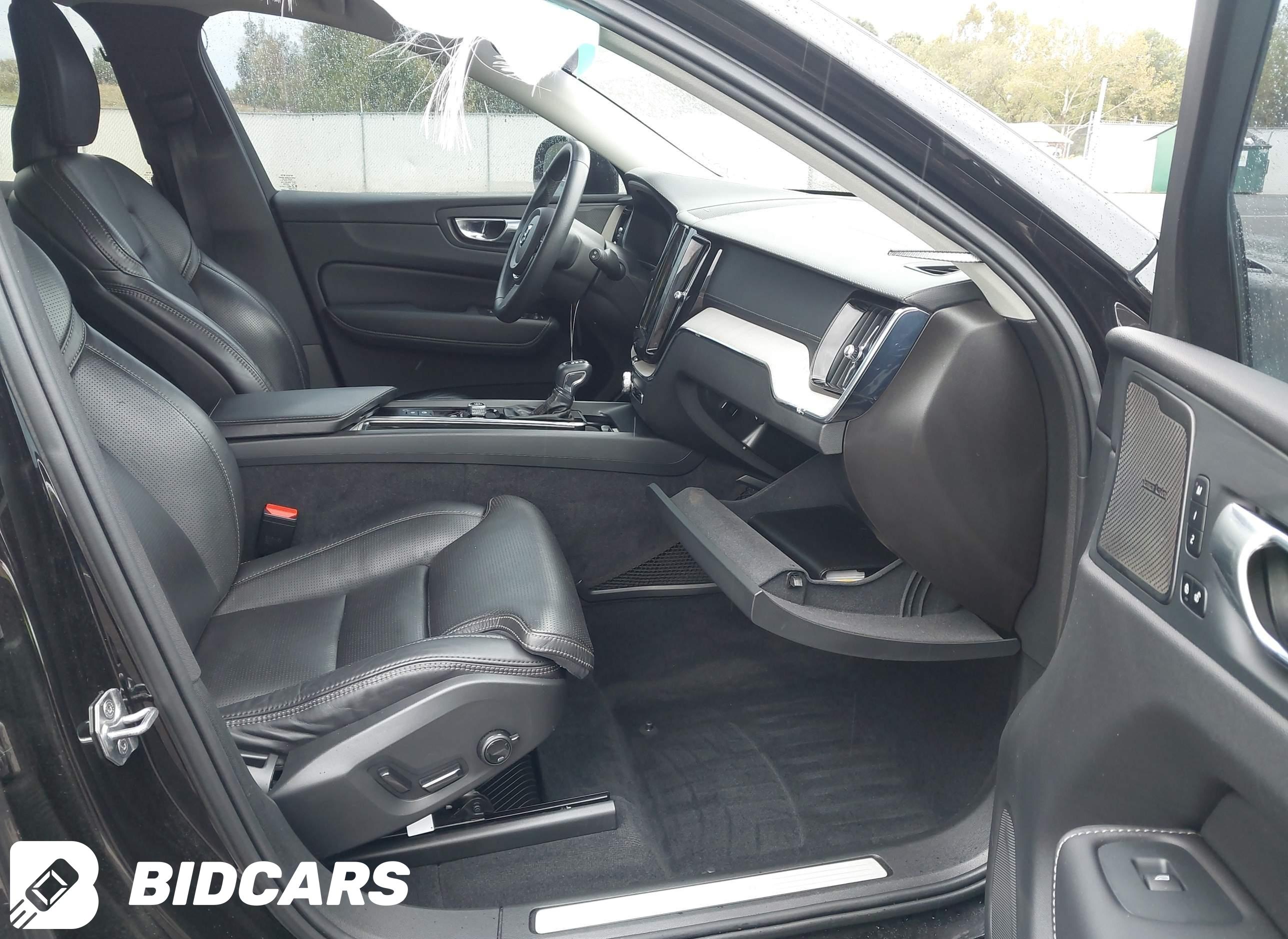 2021 Volvo XC60, T5 Inscription