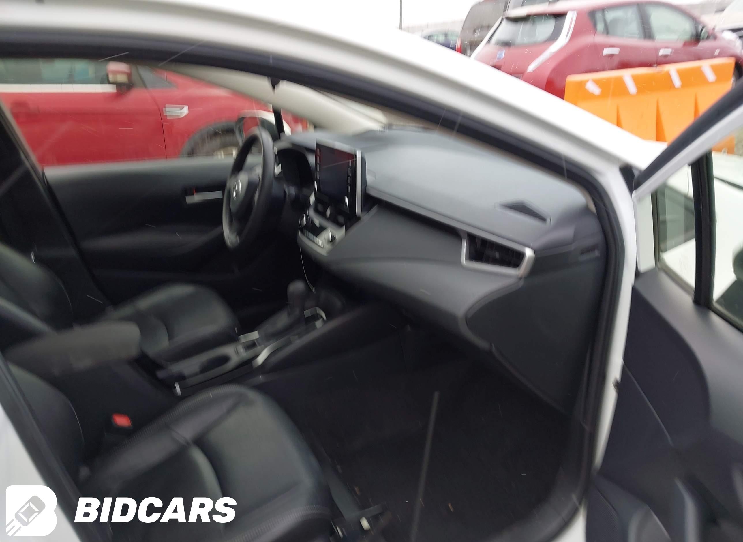 2020 Toyota Corolla, Hybrid Le