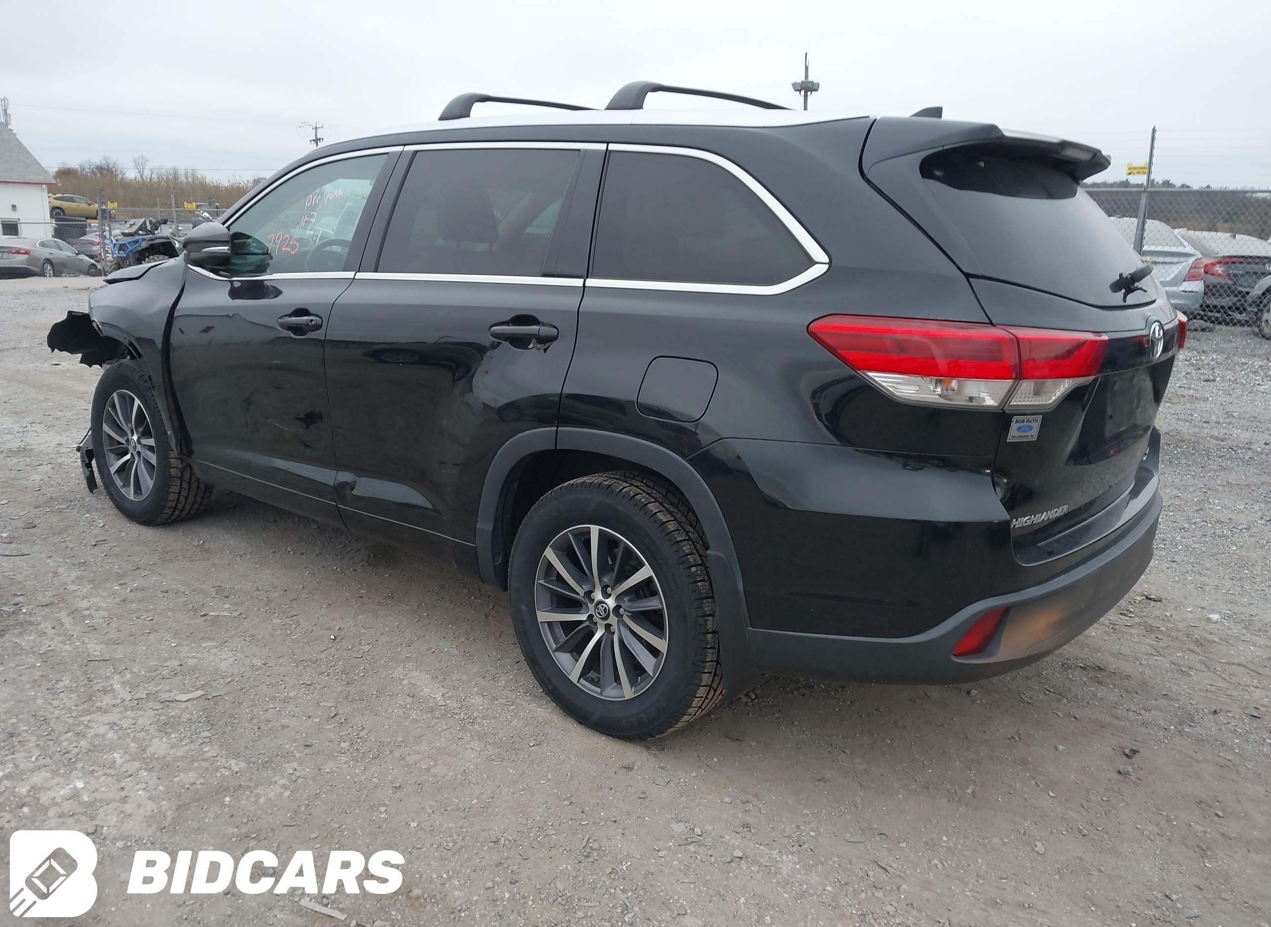 2017 Toyota Highlander, Xle