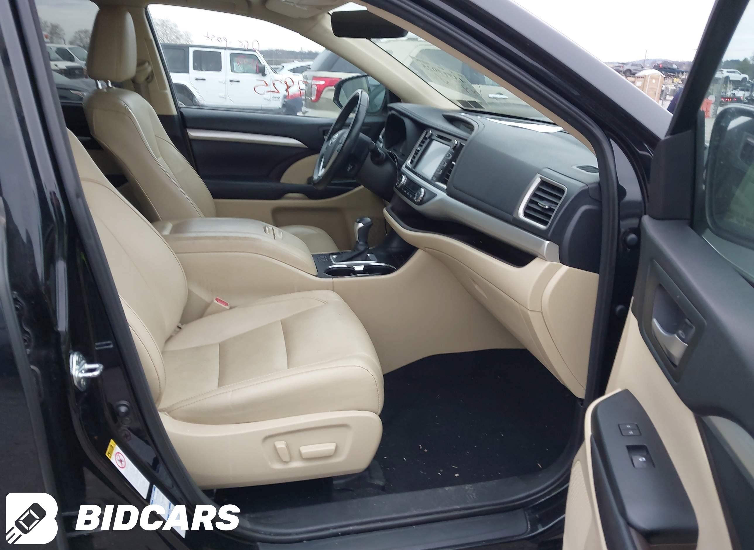 2017 Toyota Highlander, Xle