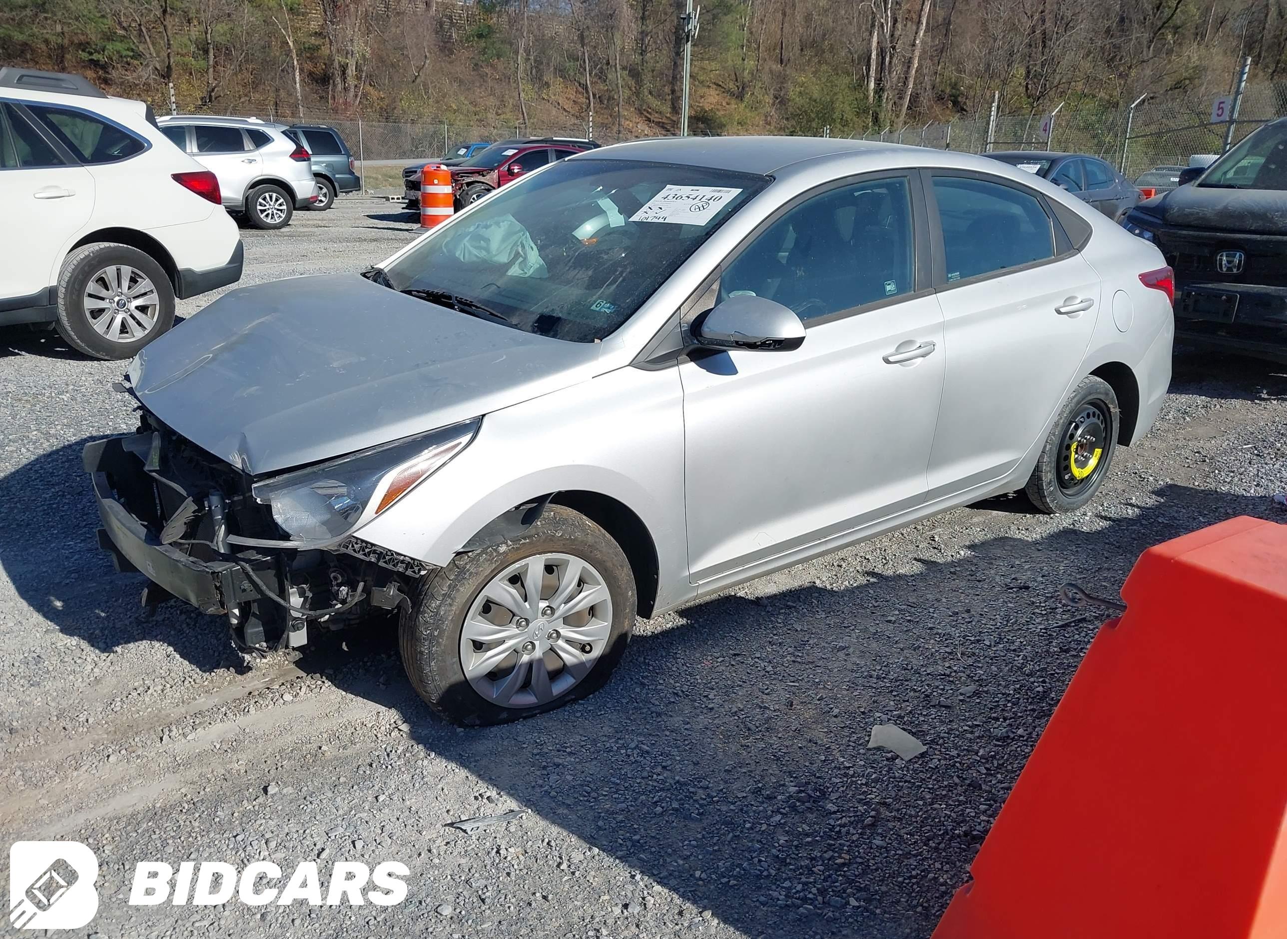 2021 Hyundai Accent, SE