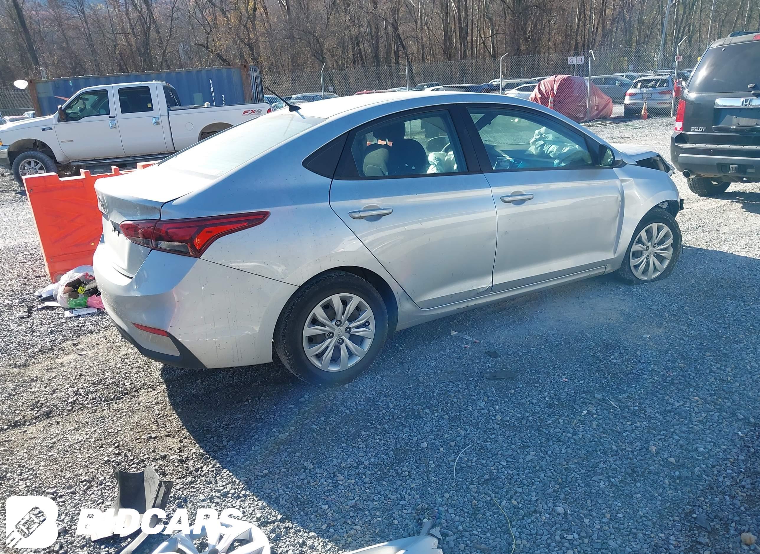 2021 Hyundai Accent, SE