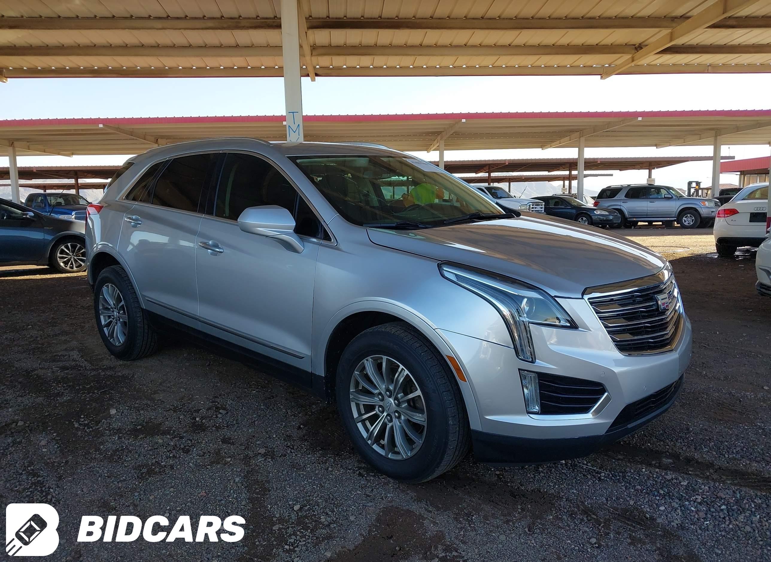 2017 Cadillac XT5, Luxury