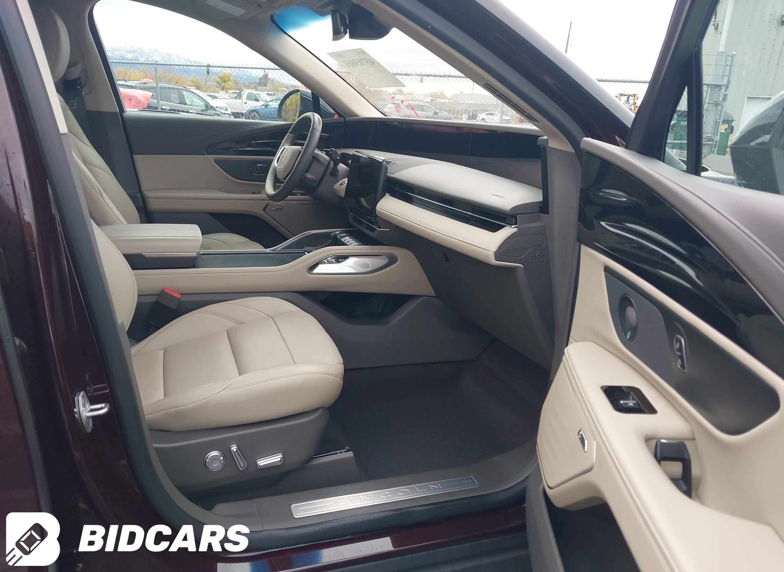 2024 Lincoln Nautilus, Premiere