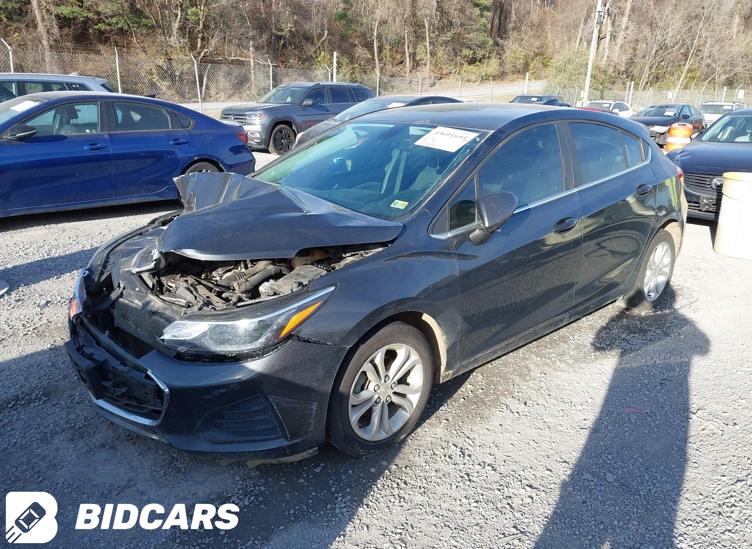 2019 Chevrolet Cruze, LT