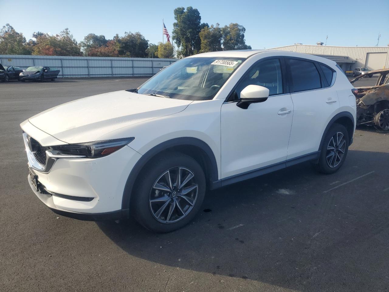 2017 Mazda CX-5, Grand Touring