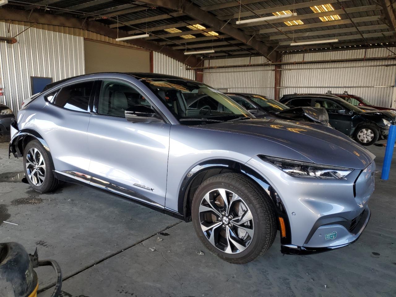 2022 Ford Mustang, Premium