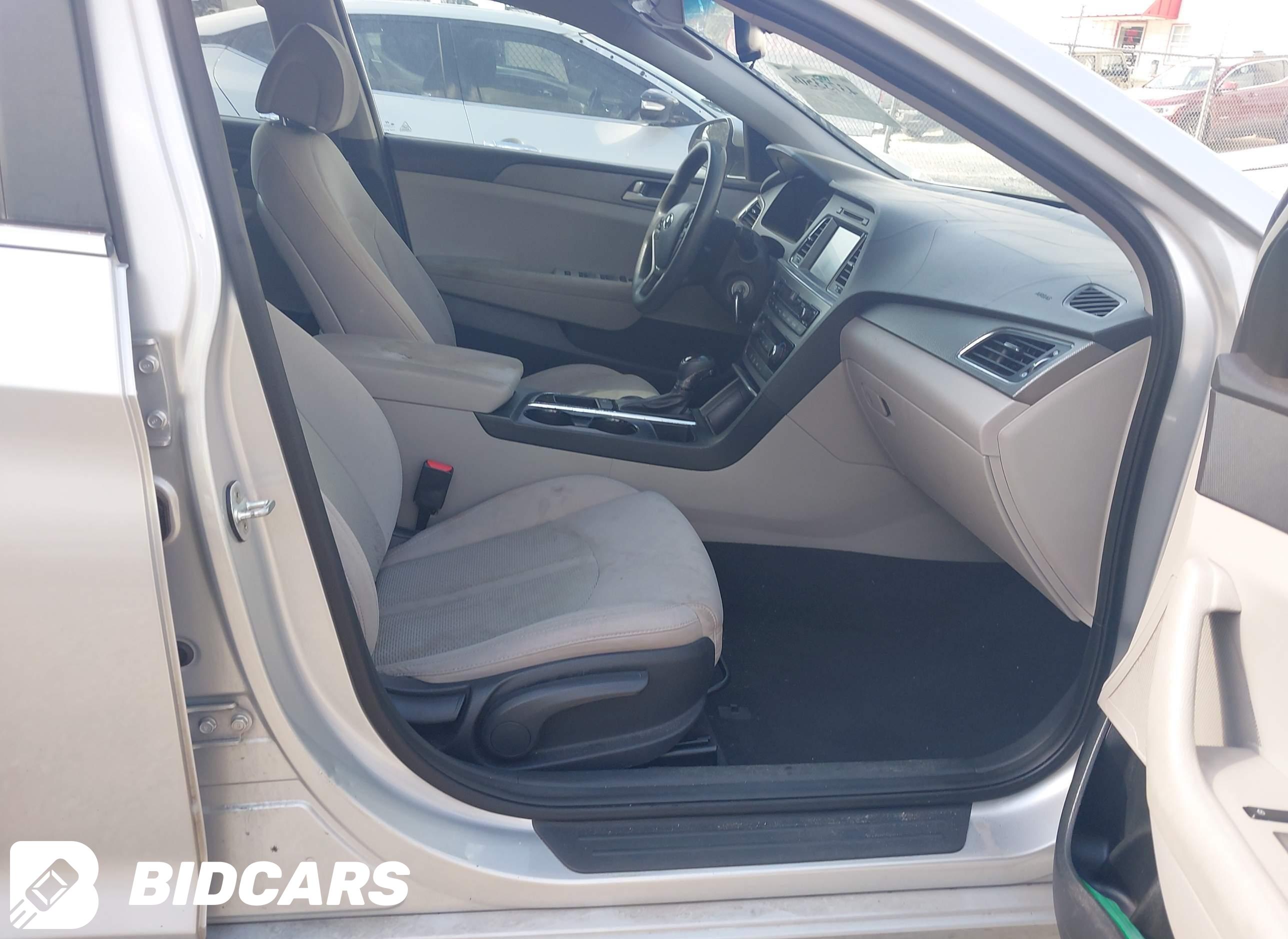 2016 Hyundai Sonata, SE