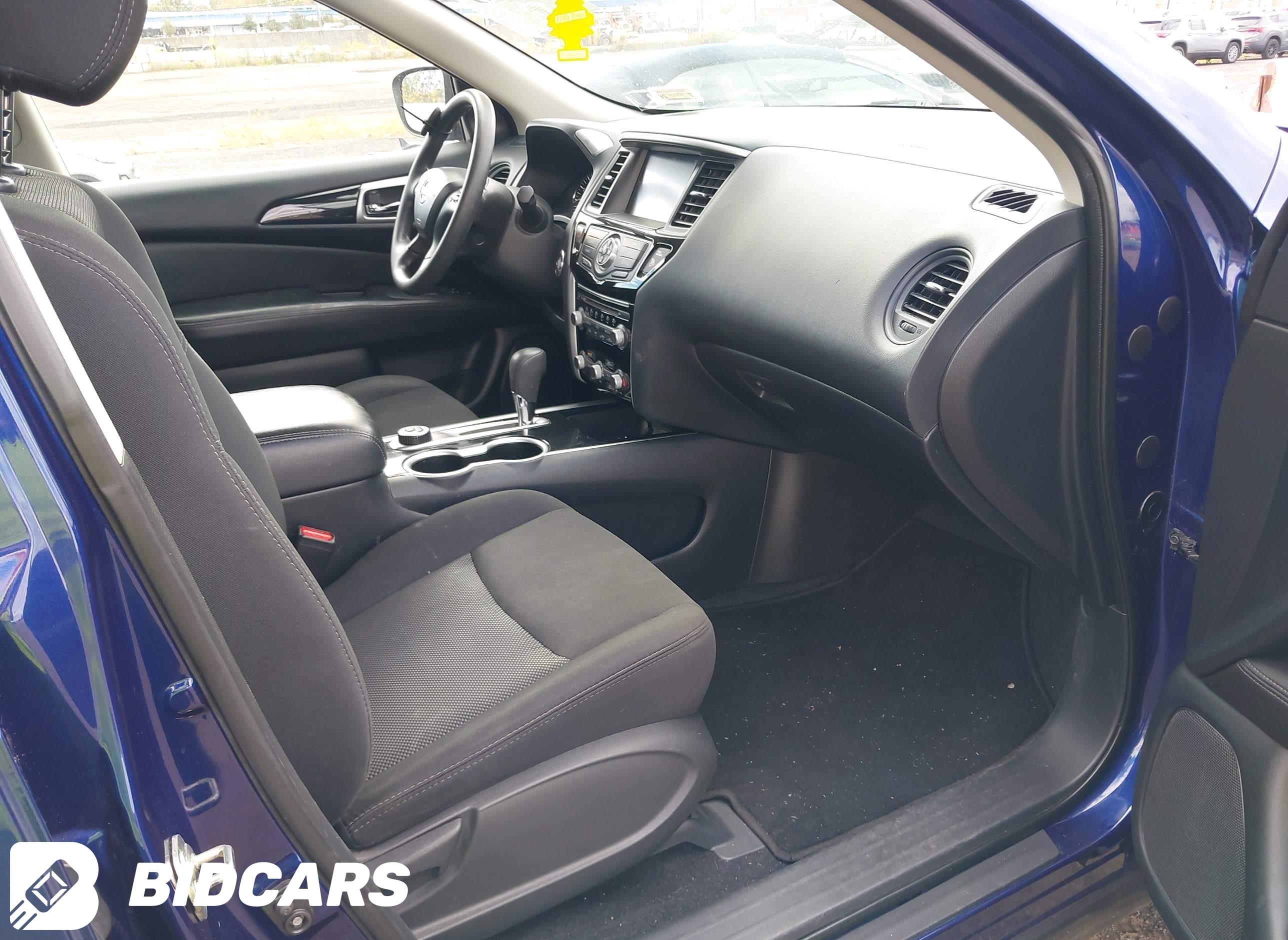 2020 Nissan Pathfinder, S 4Wd