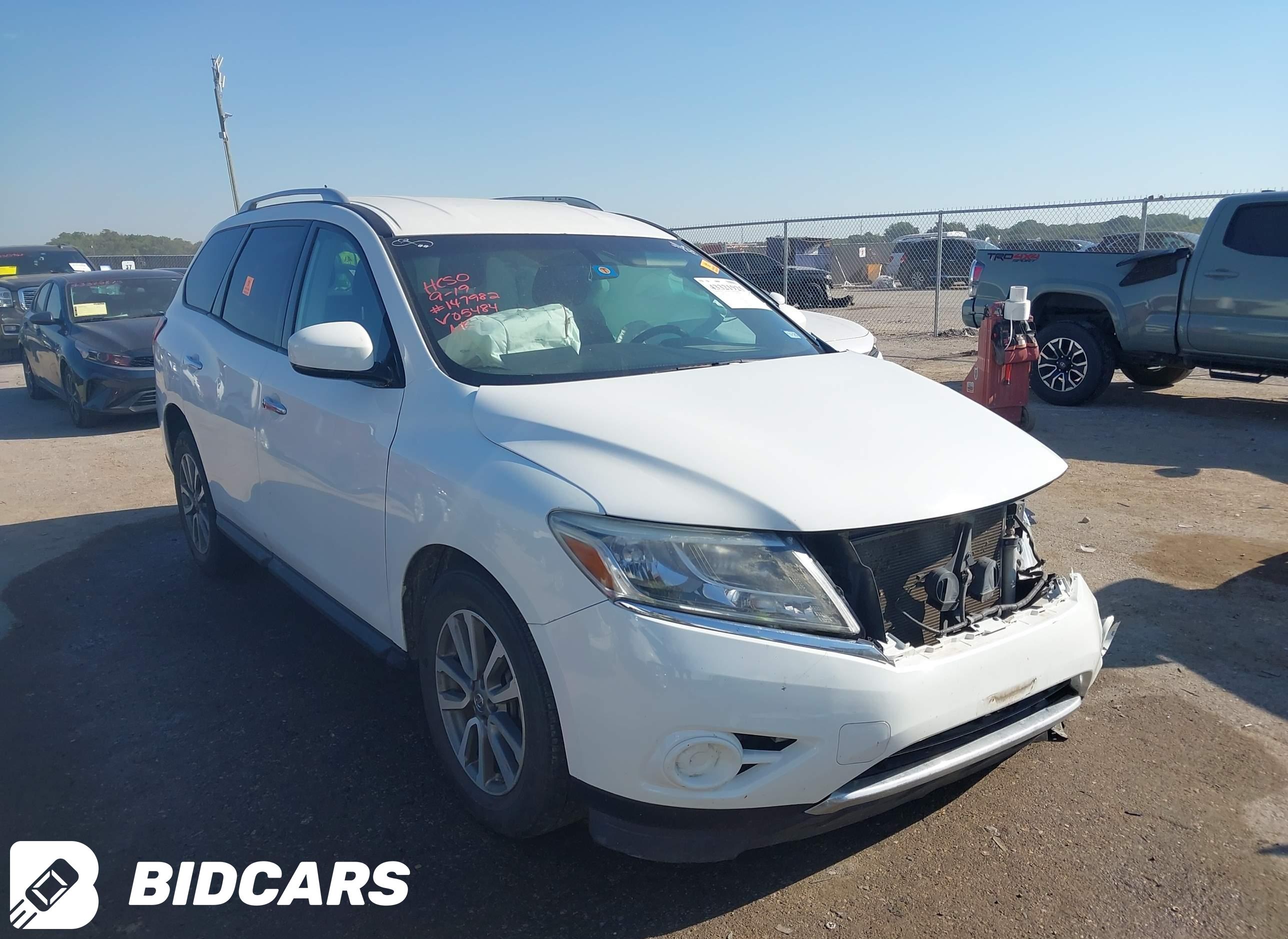 2016 Nissan Pathfinder, Plati...