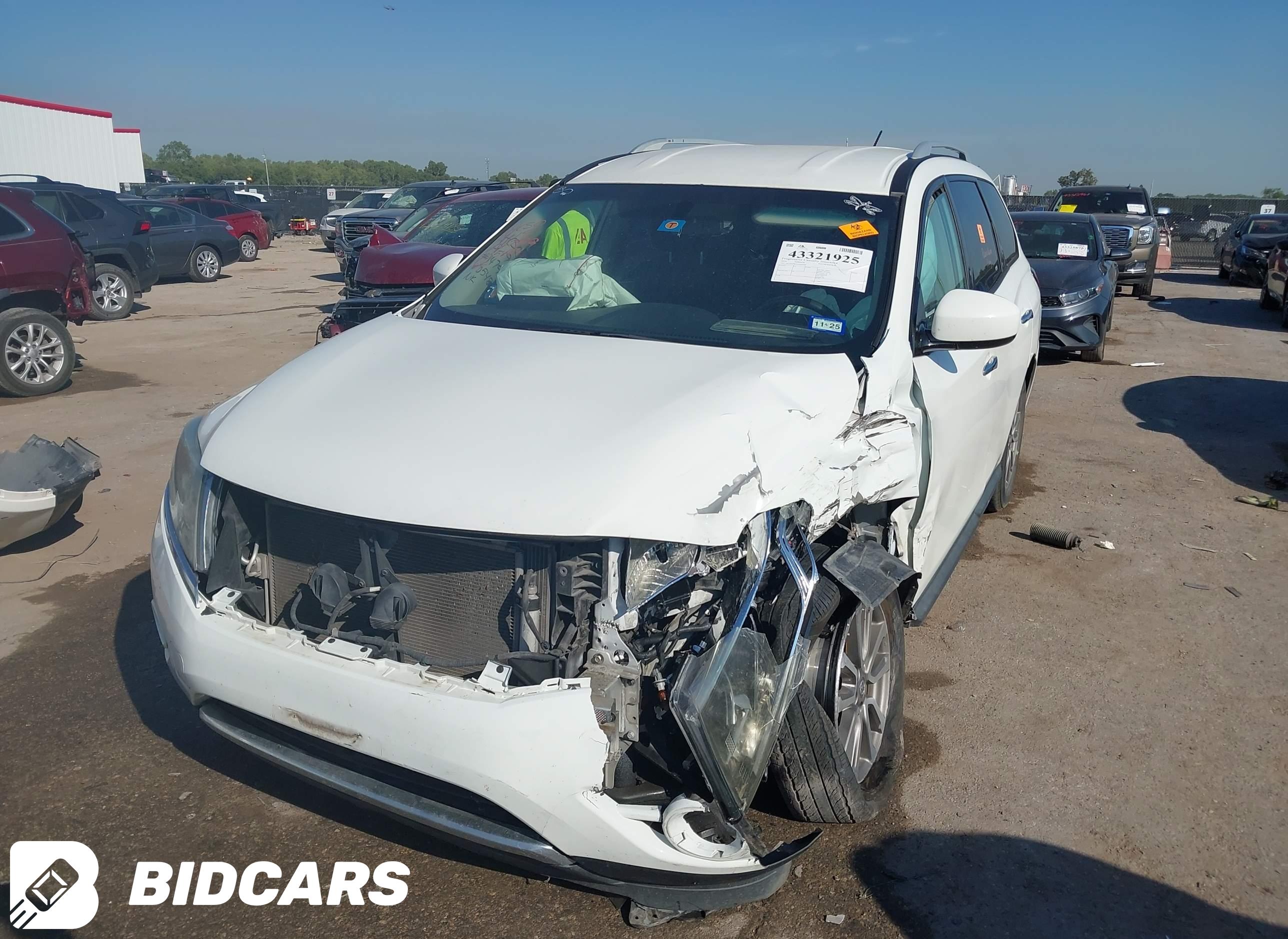 2016 Nissan Pathfinder, Plati...