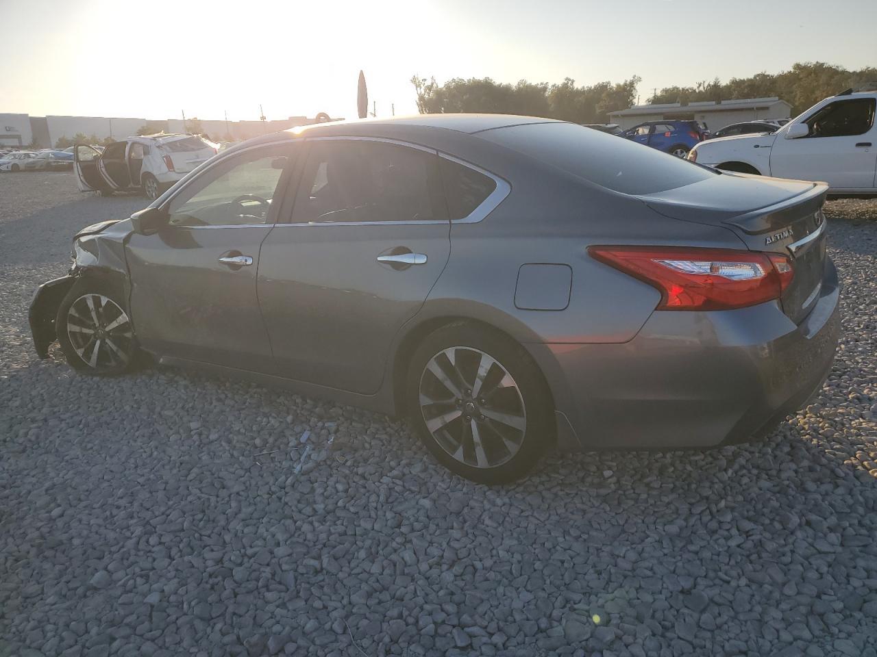 2016 Nissan Altima, 2.5