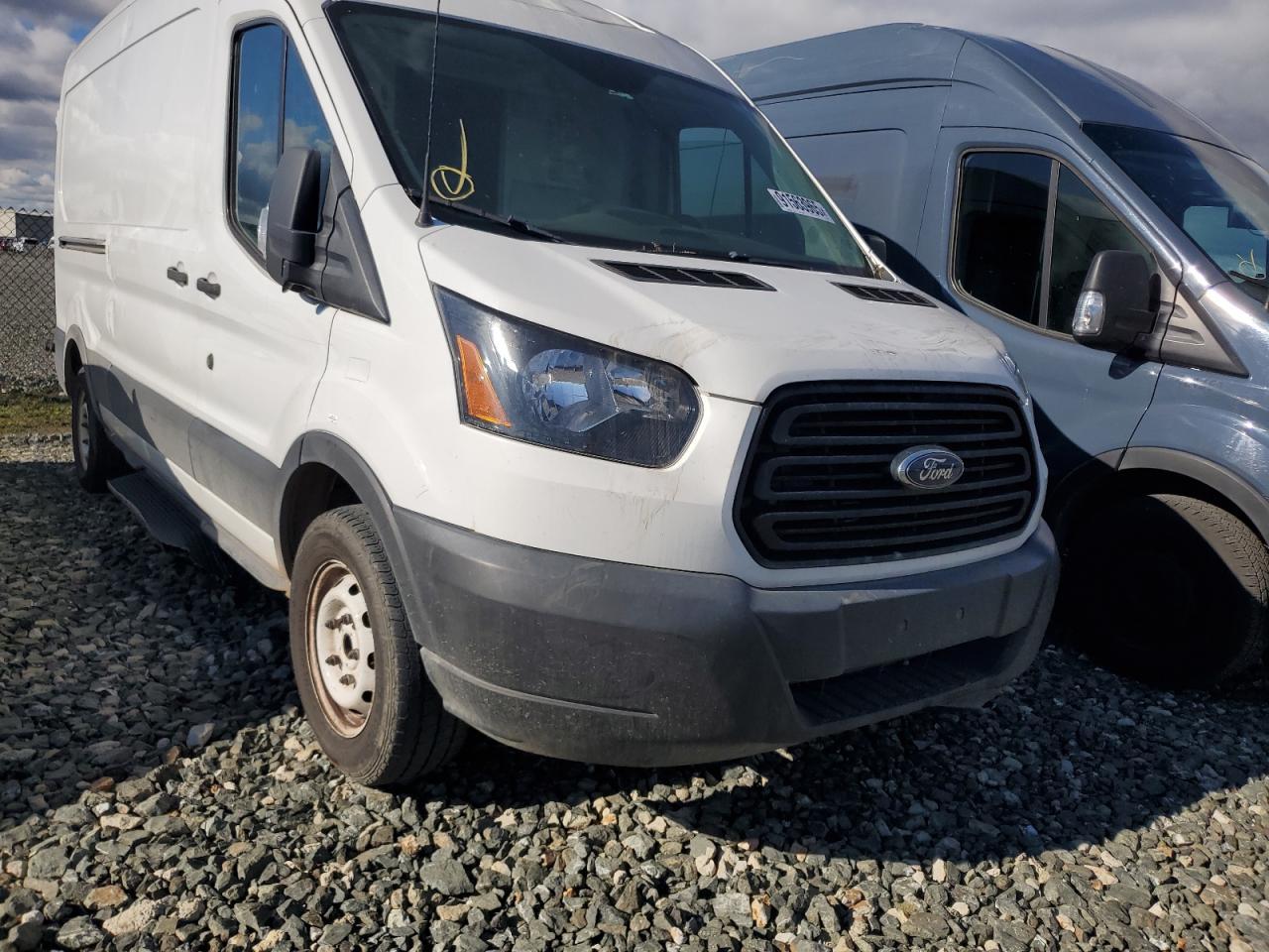 2019 Ford Transit, T-150