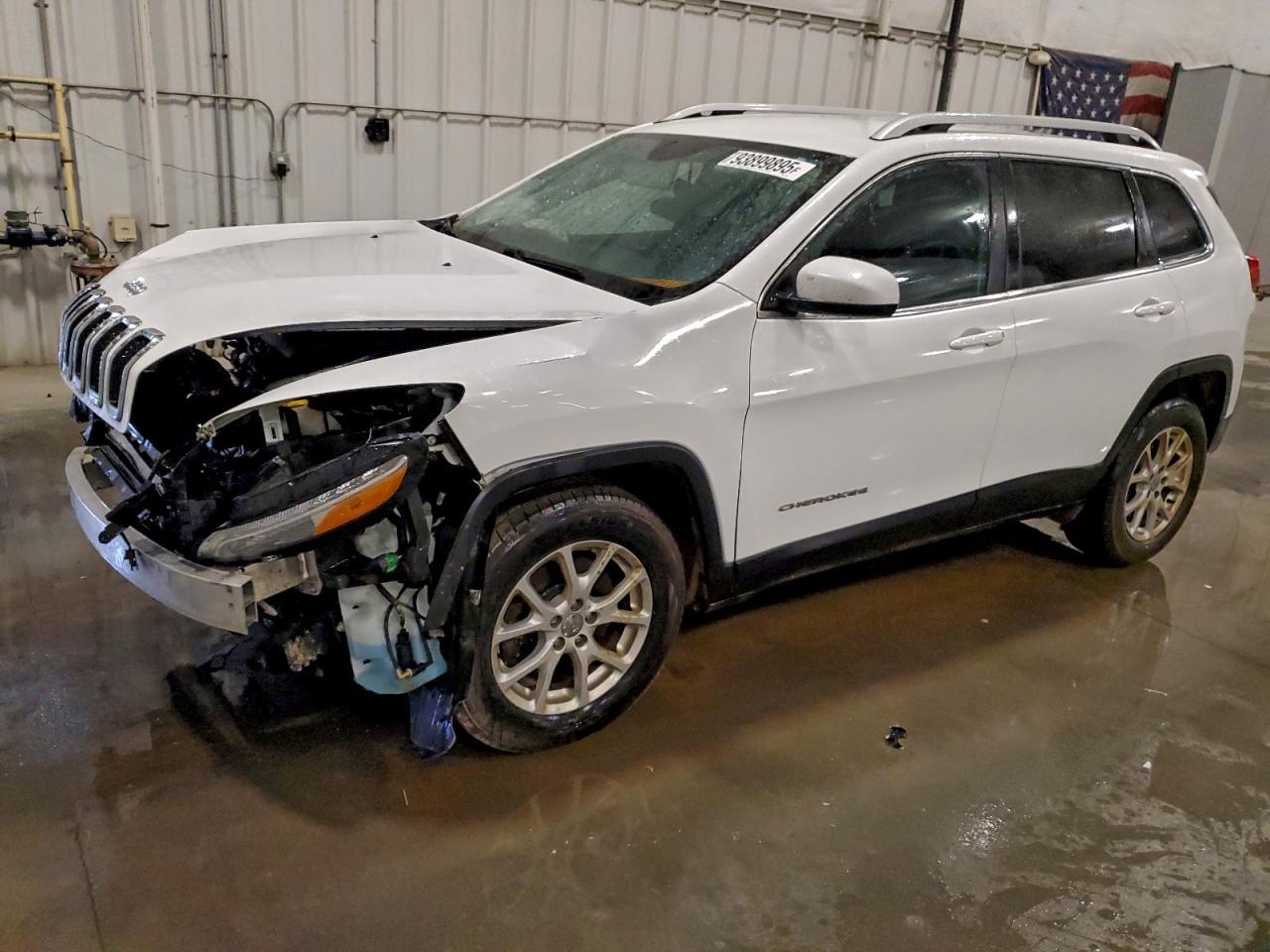 2016 Jeep Cherokee, Latitude