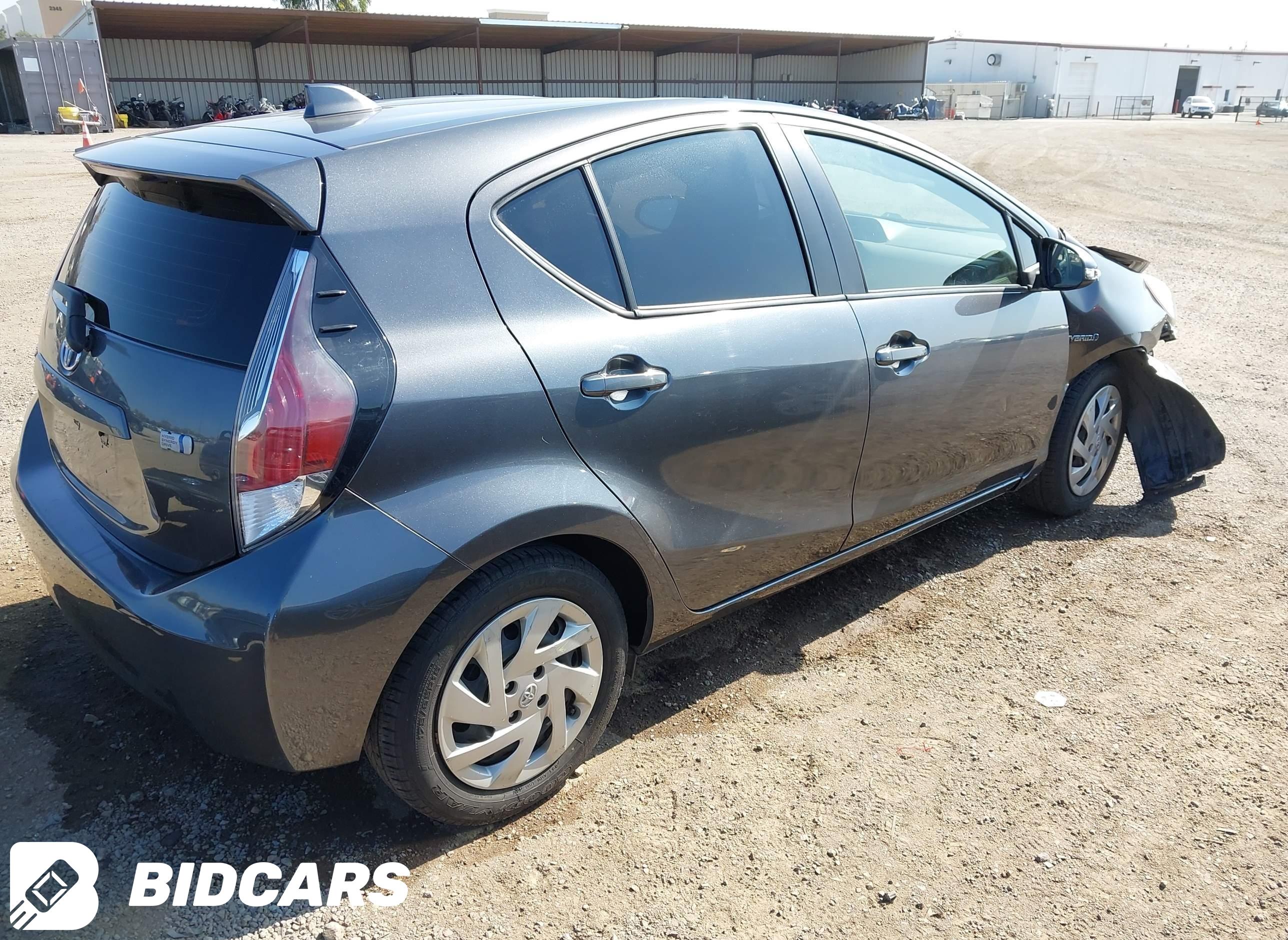 2015 Toyota Prius, C Three