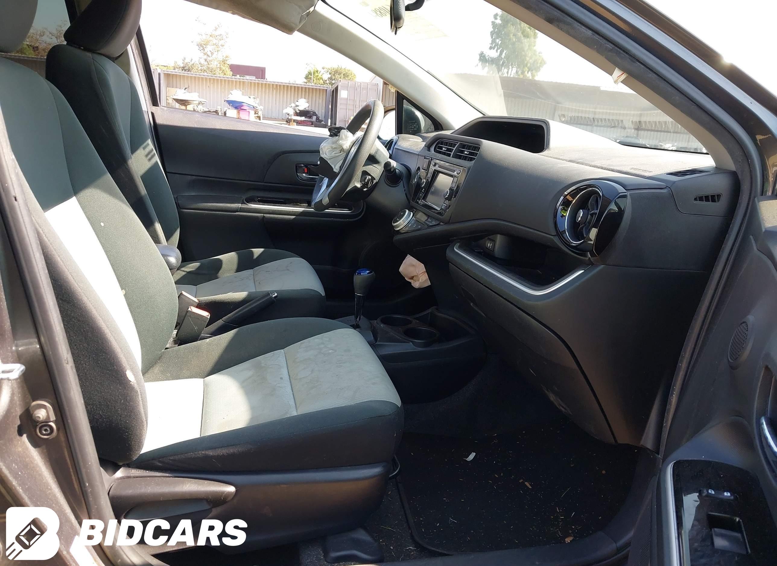 2015 Toyota Prius, C Three