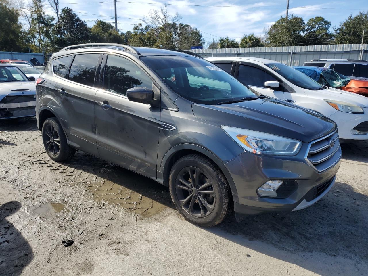 2017 Ford Escape, SE