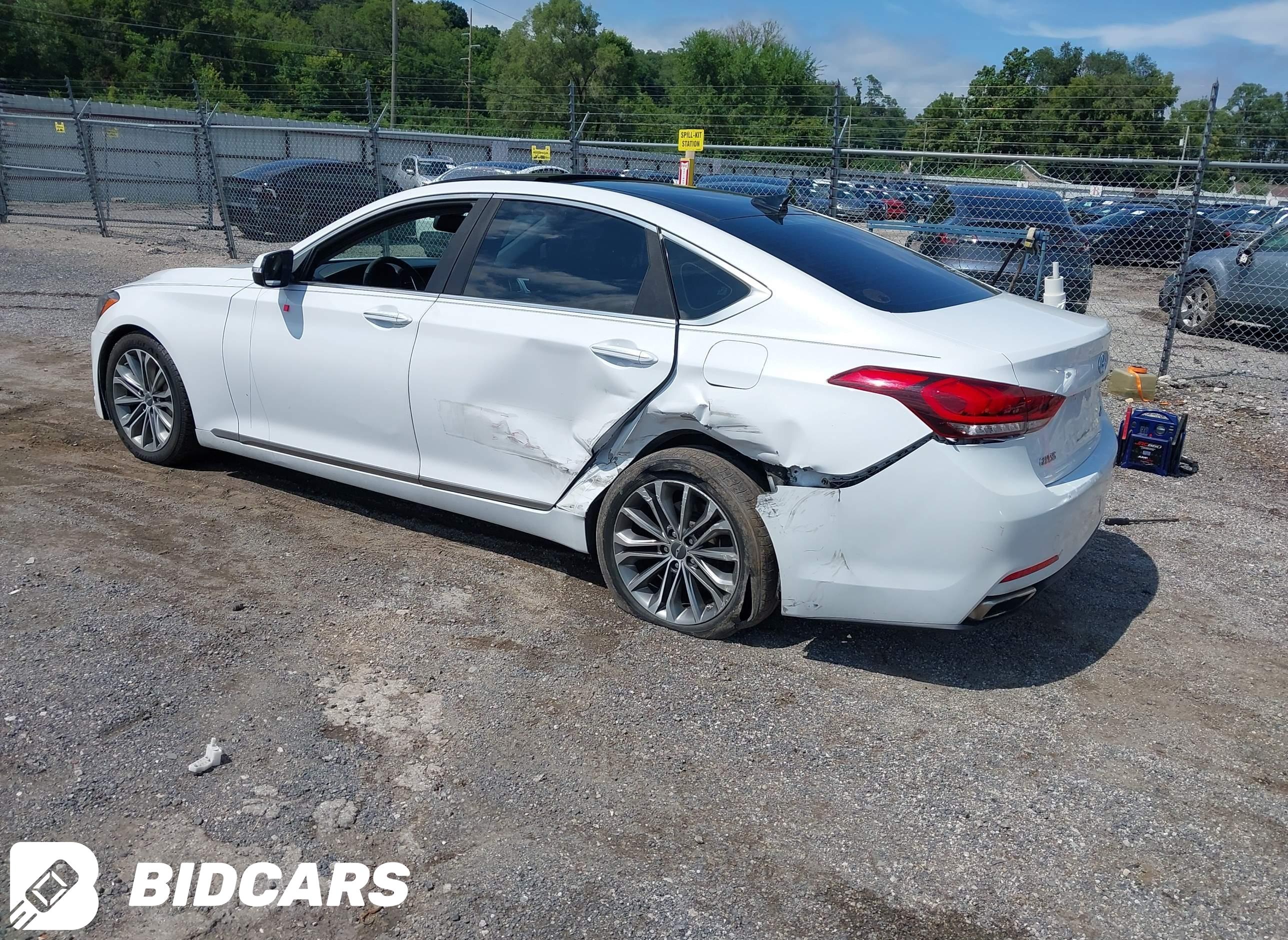 2015 Hyundai Genesis, 3.8