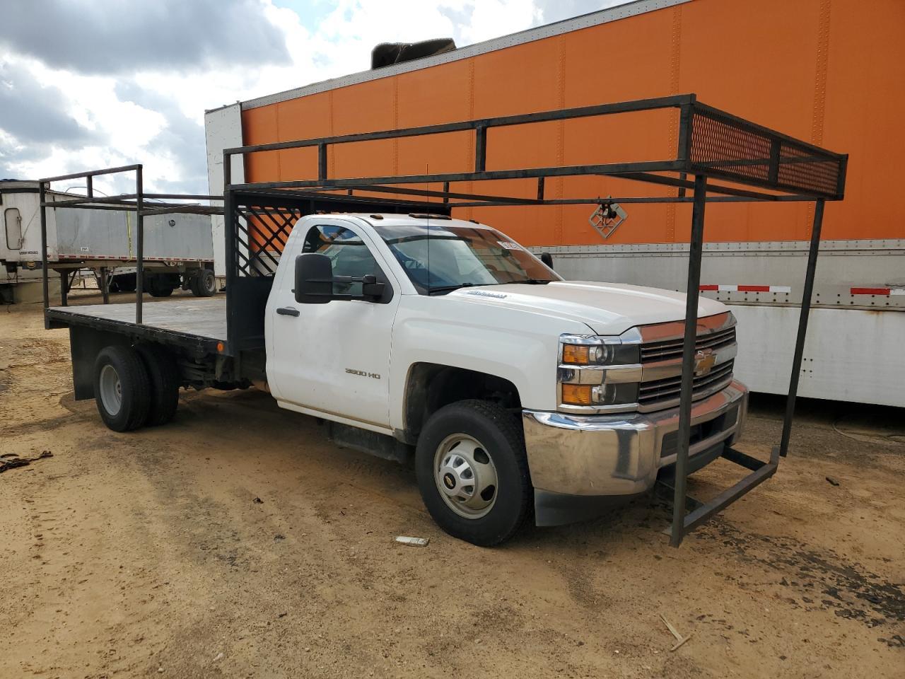 2015 Chevrolet Silverado, C3500