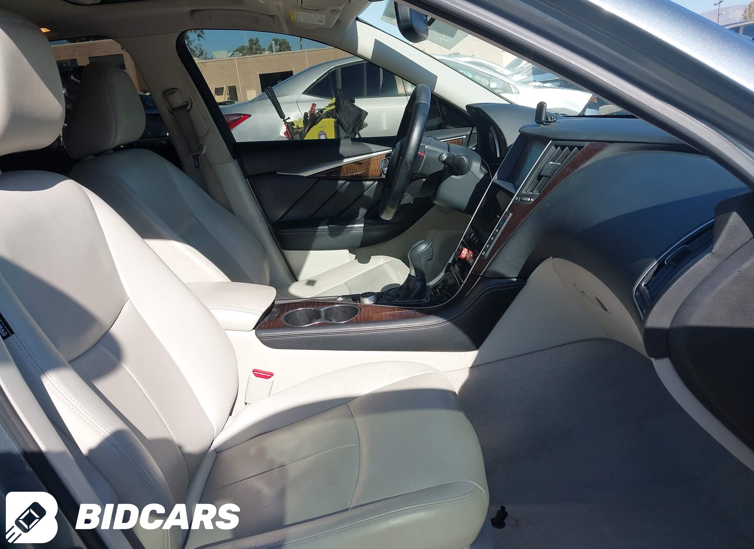 2015 Infiniti Q50, Premium