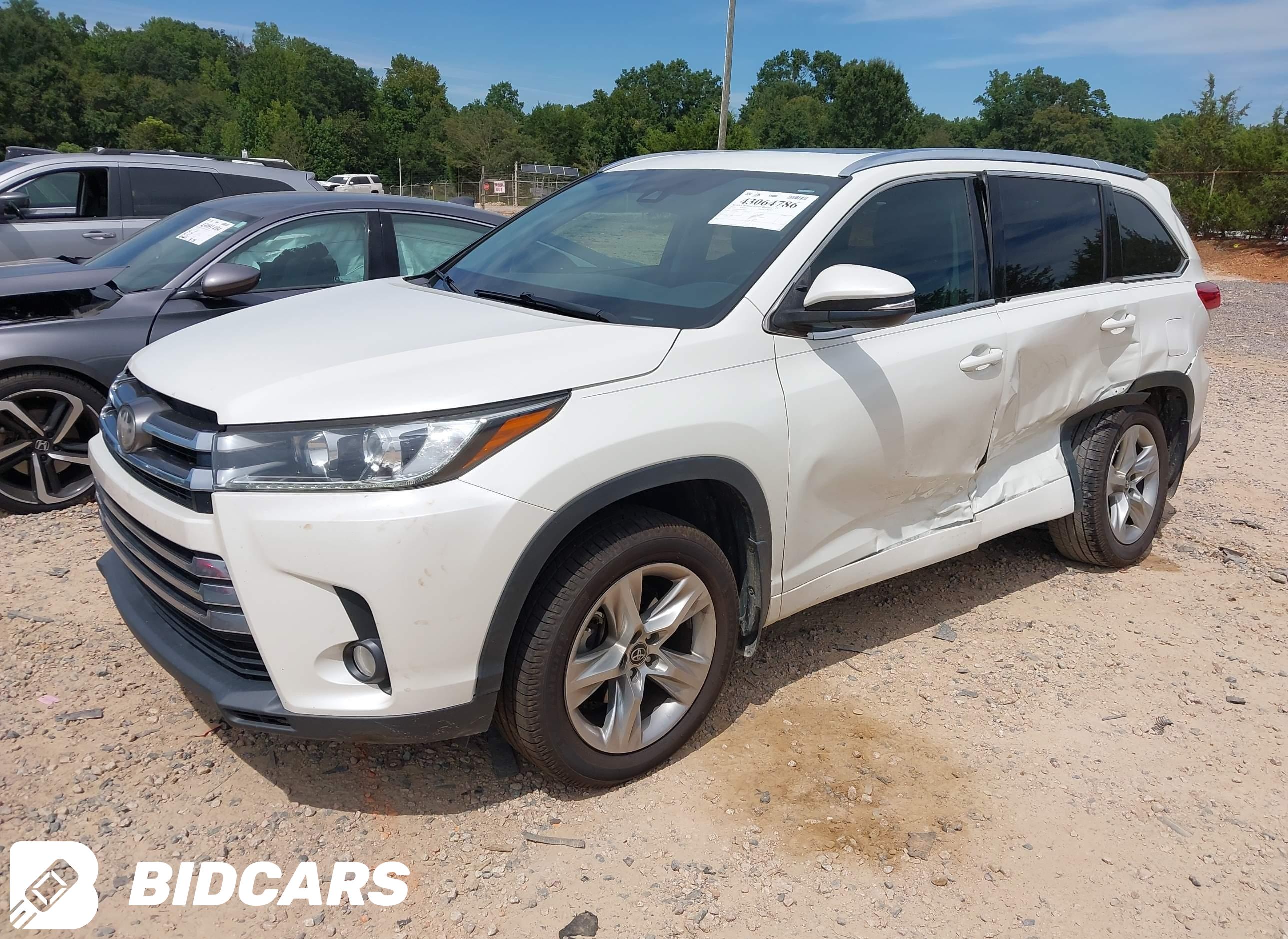 2017 Toyota Highlander, Limited