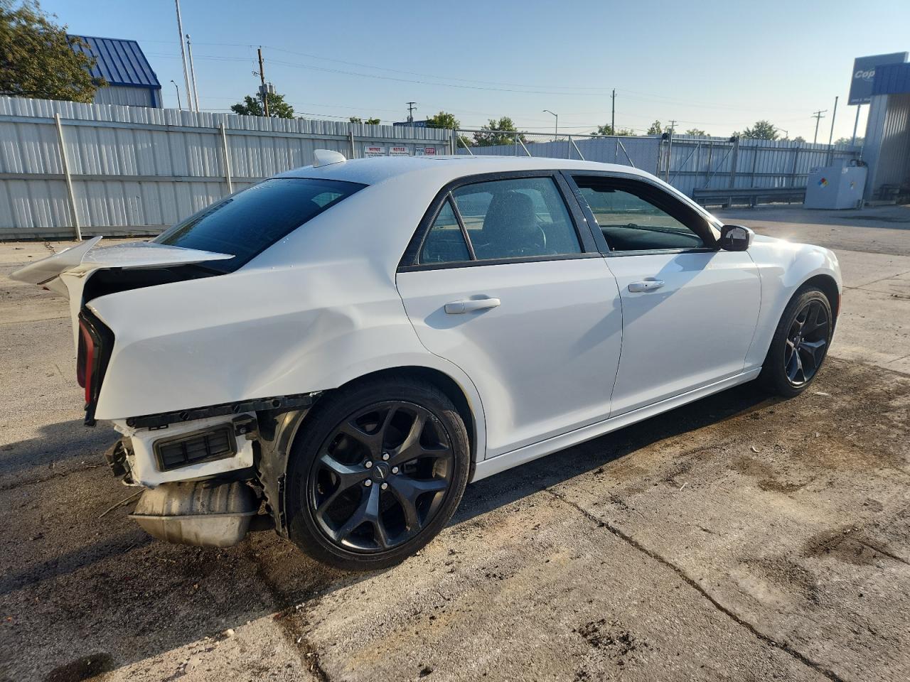 2022 Chrysler 300, S