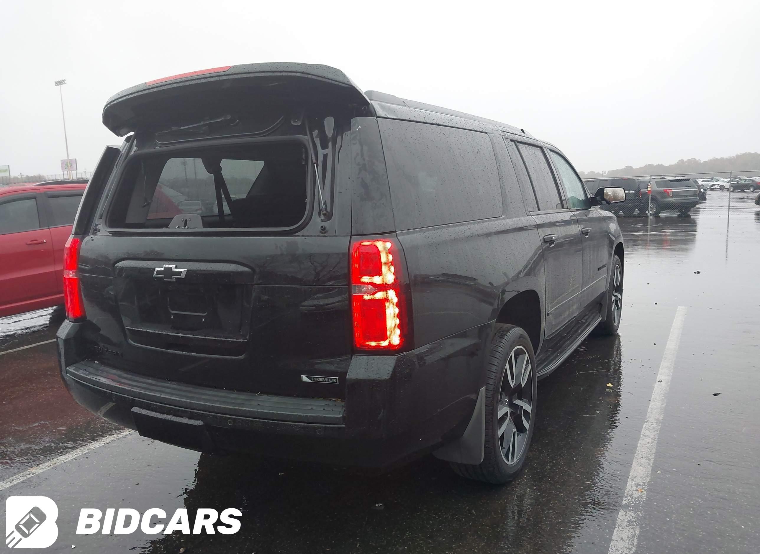 2018 Chevrolet Suburban, Premier