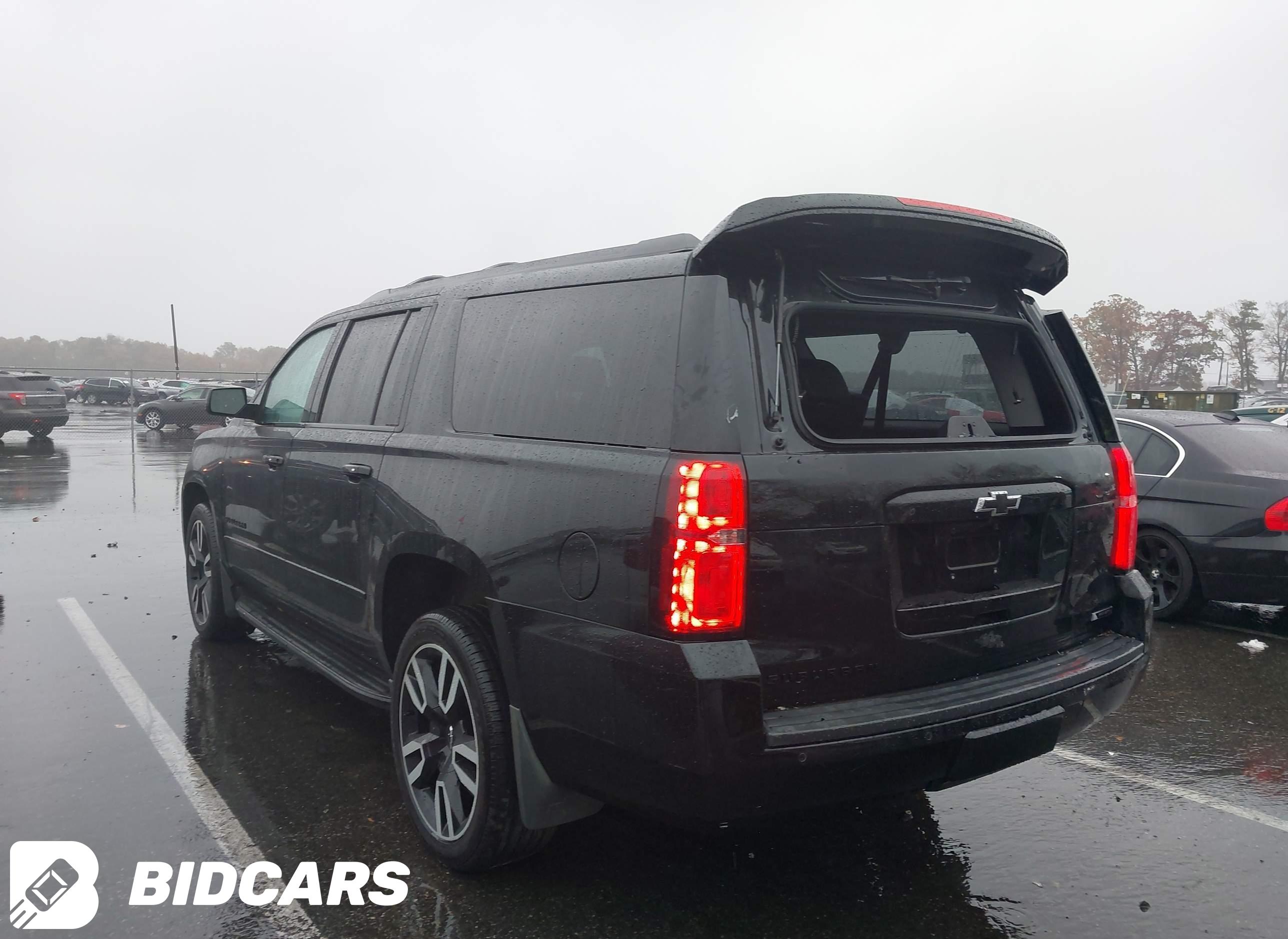 2018 Chevrolet Suburban, Premier