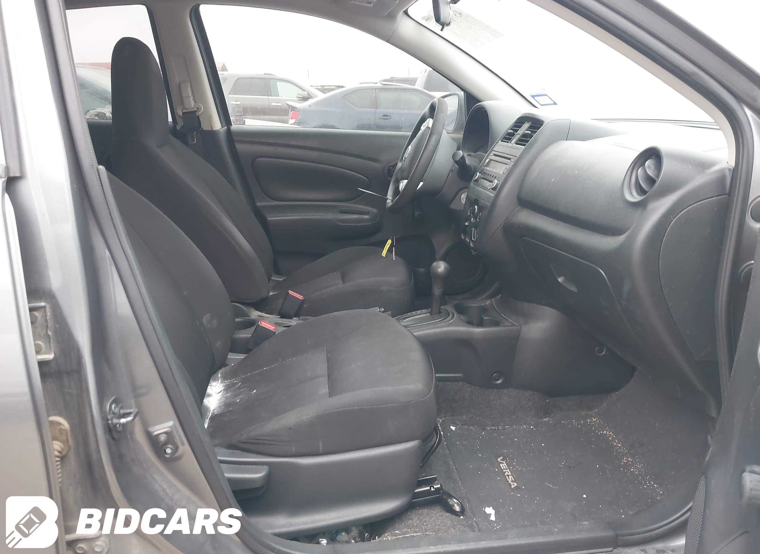 2016 Nissan Versa, 1.6 S+